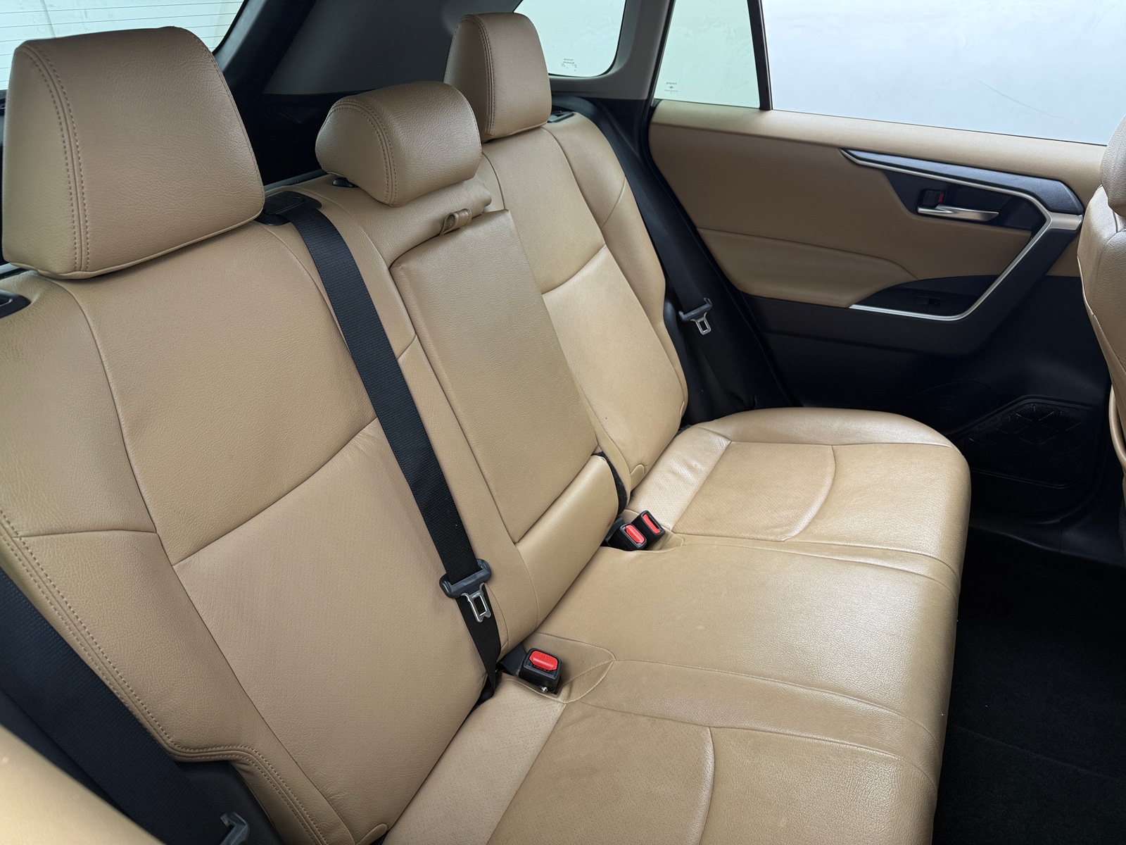 Thumbnail: 2020 Toyota RAV4 - 6