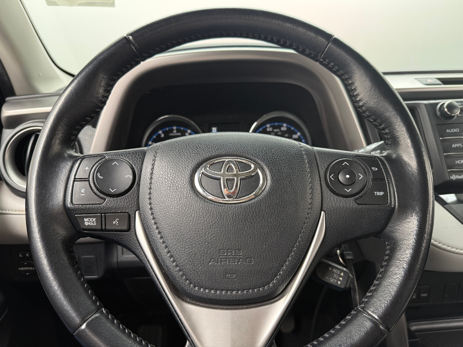Thumbnail: 2016 Toyota RAV4 - 5