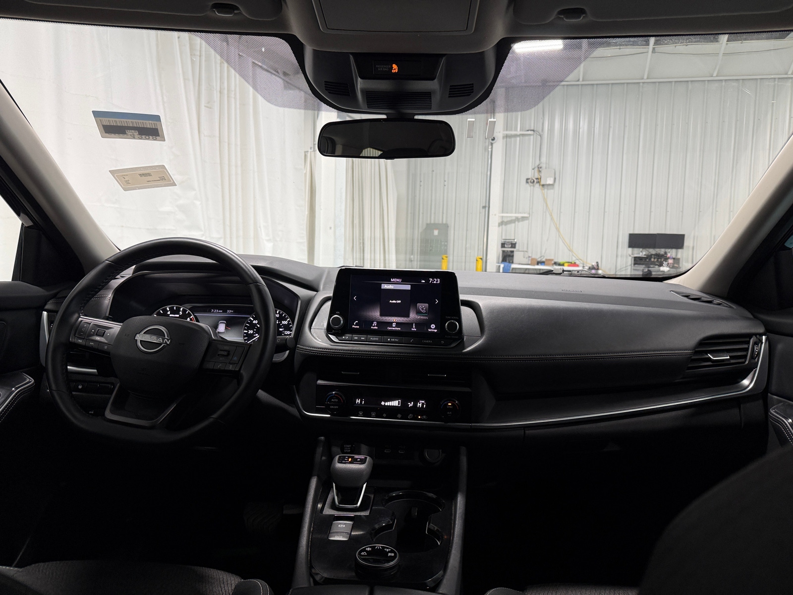 Thumbnail: 2025 Nissan Rogue - 3