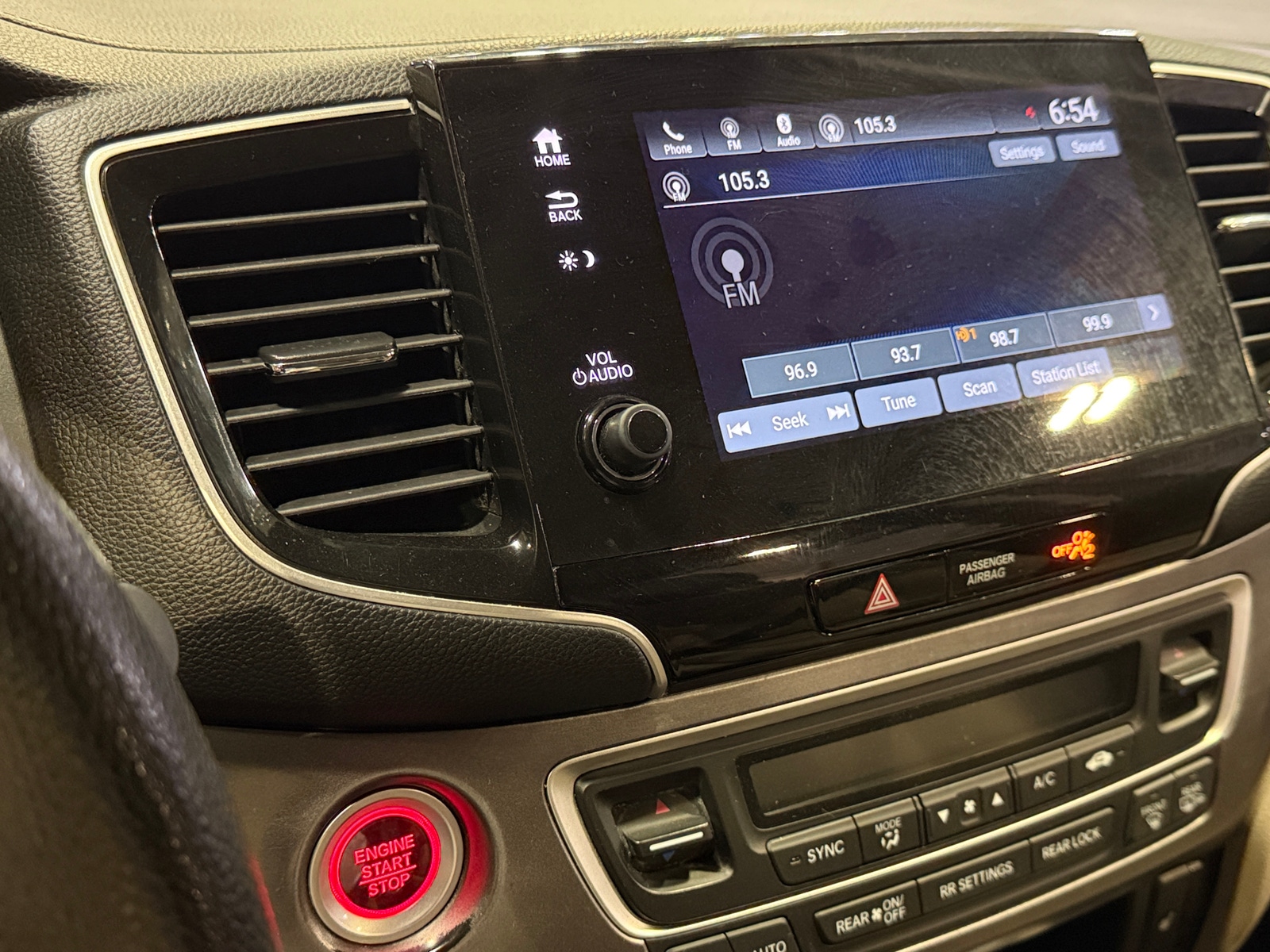 Thumbnail: 2020 Honda Pilot - 4