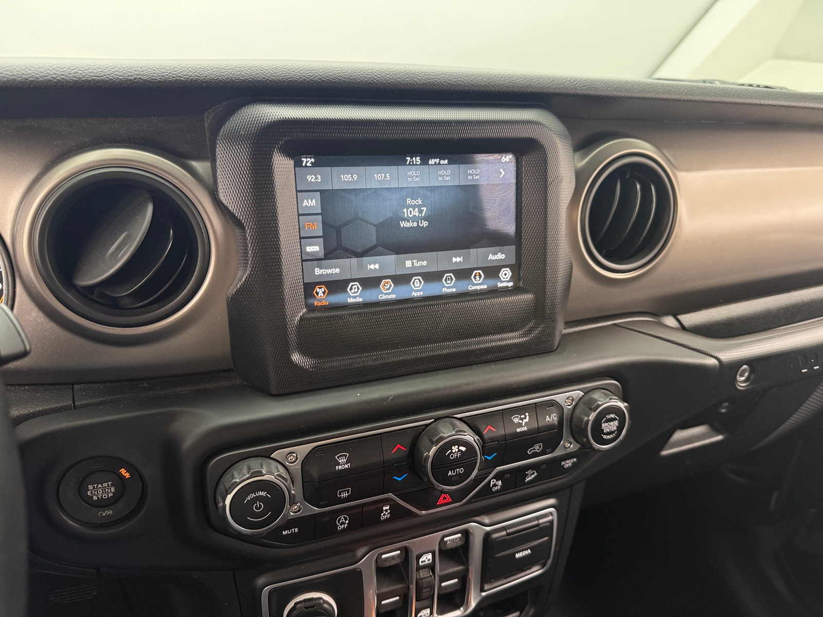 Thumbnail: 2018 Jeep Wrangler - 4