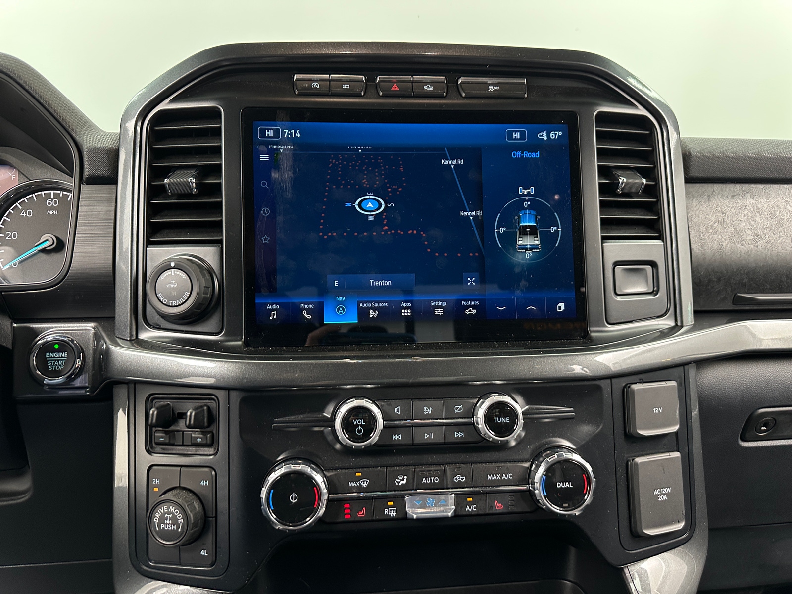 Thumbnail: 2023 Ford Econoline - 4