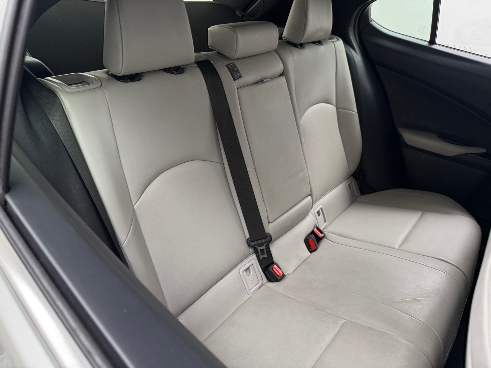 Thumbnail: 2020 Lexus UX - 5