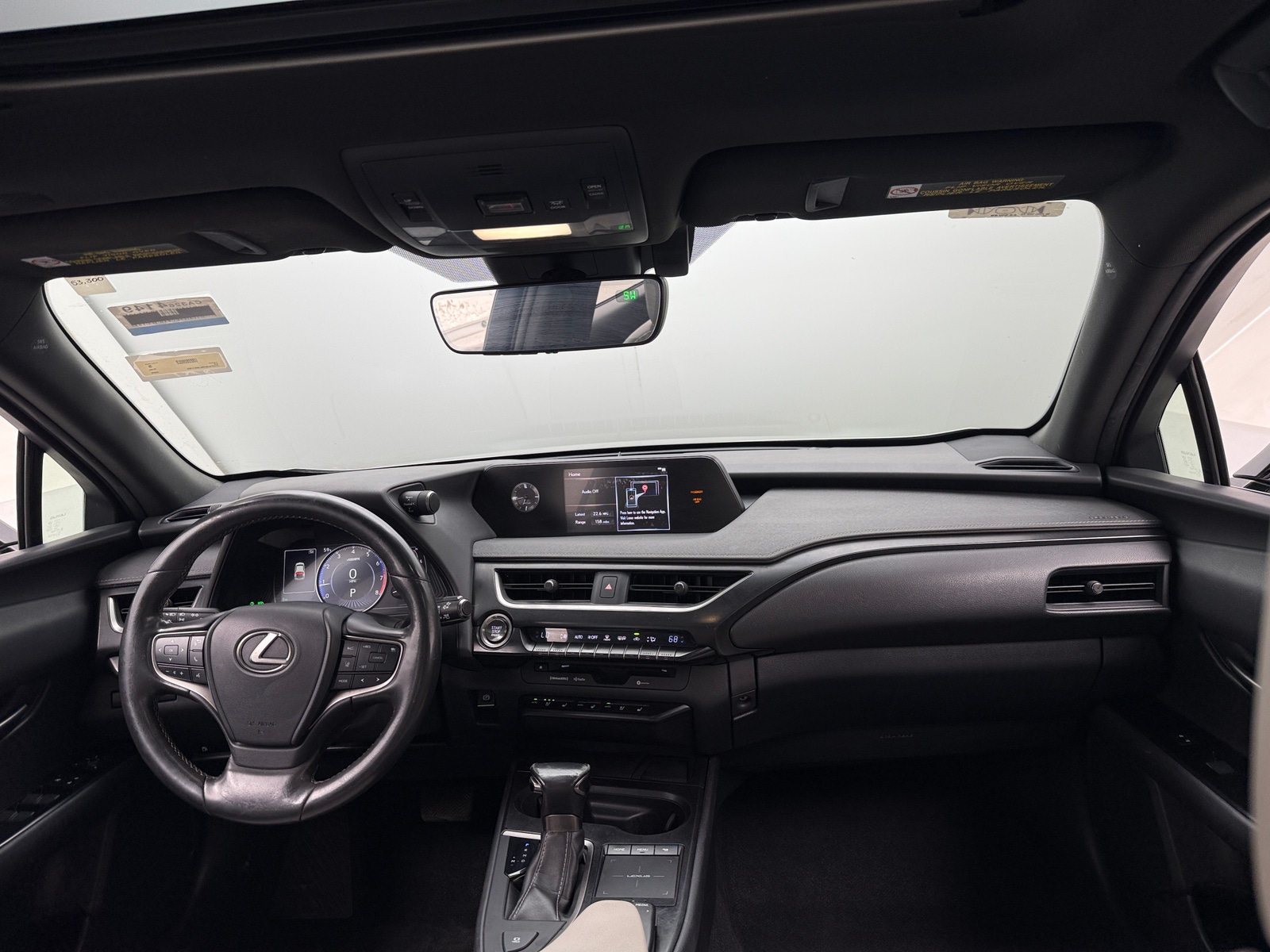 Thumbnail: 2020 Lexus UX - 2