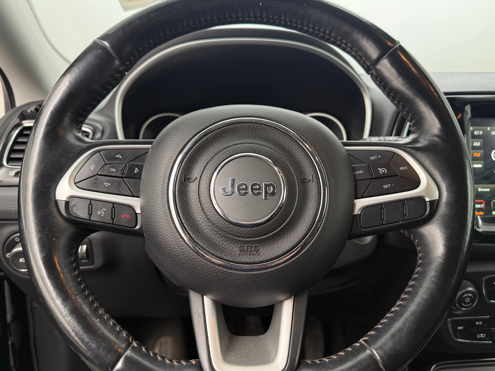 Thumbnail: 2019 Jeep Compass - 4