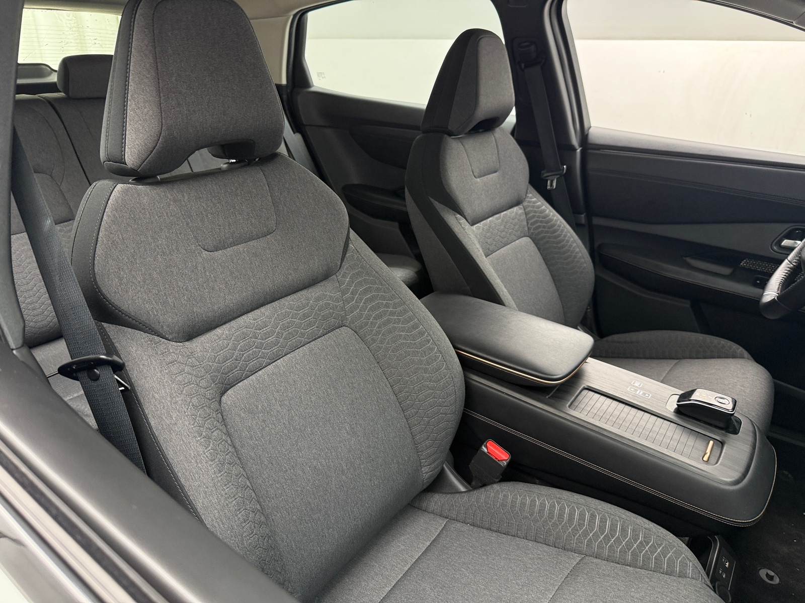 Thumbnail: 2023 Nissan Ariya - 2