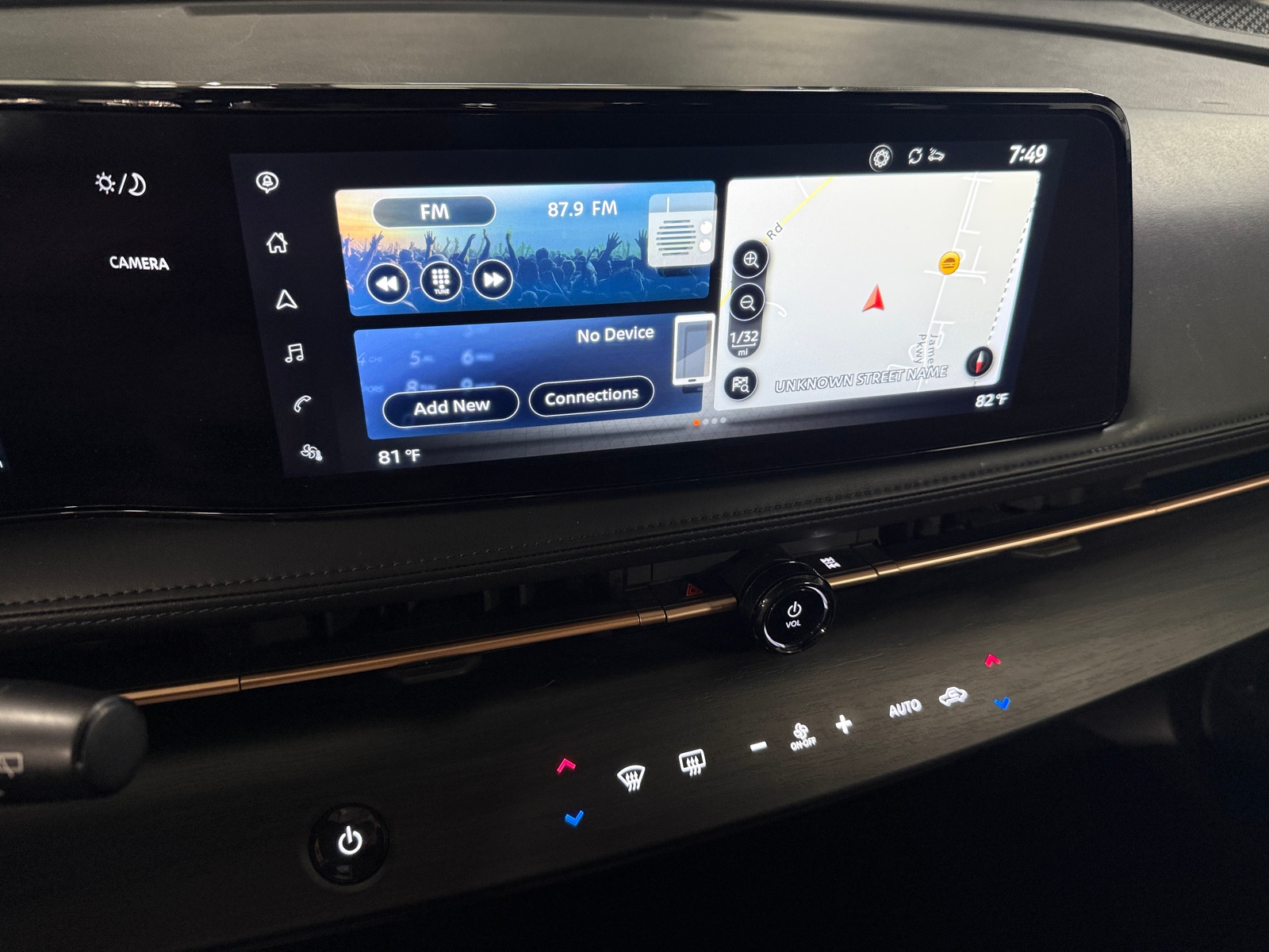 Thumbnail: 2023 Nissan Ariya - 4