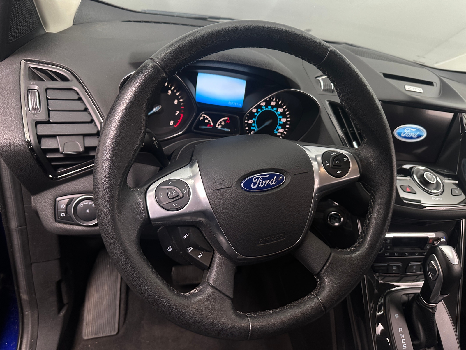 Thumbnail: 2016 Ford Escape - 4