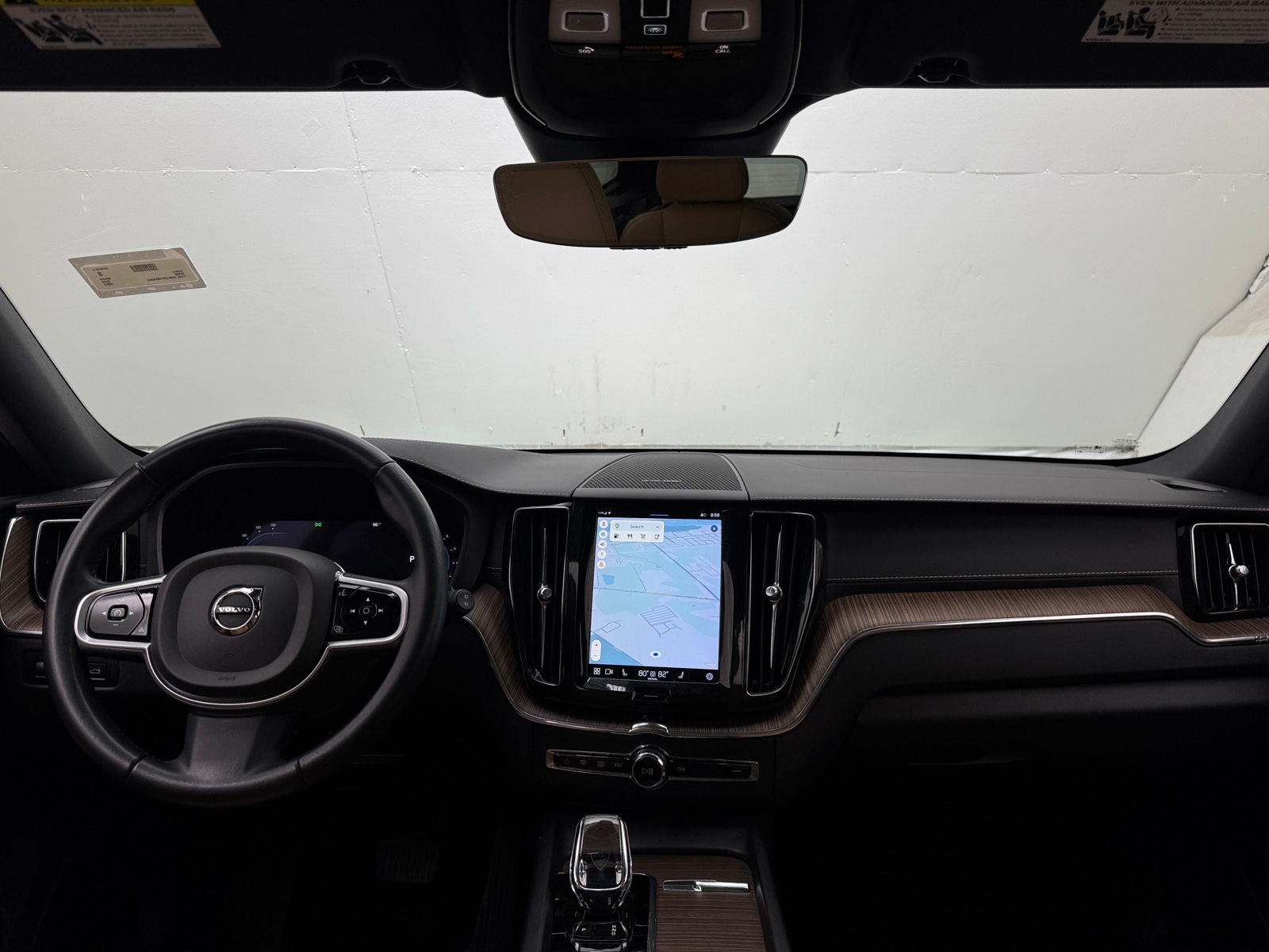 Thumbnail: 2022 Volvo XC60 - 2