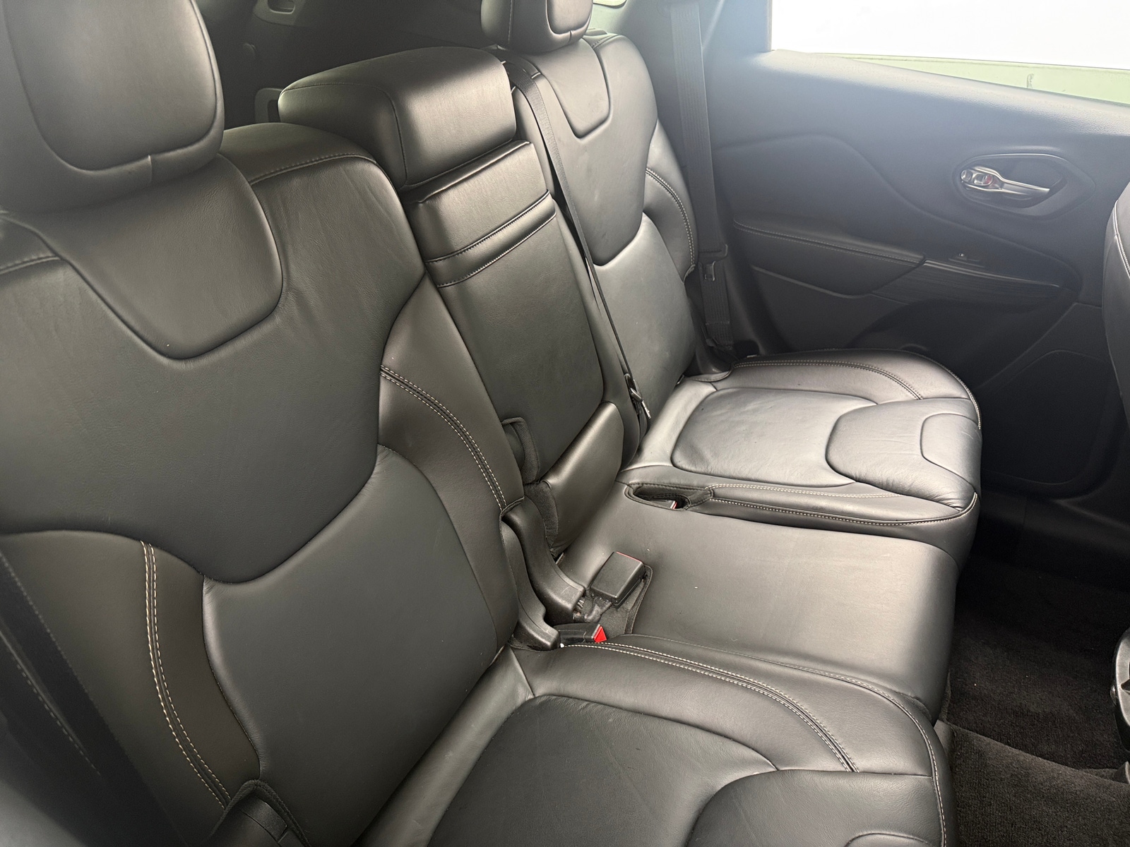 Thumbnail: 2015 Jeep Cherokee - 5