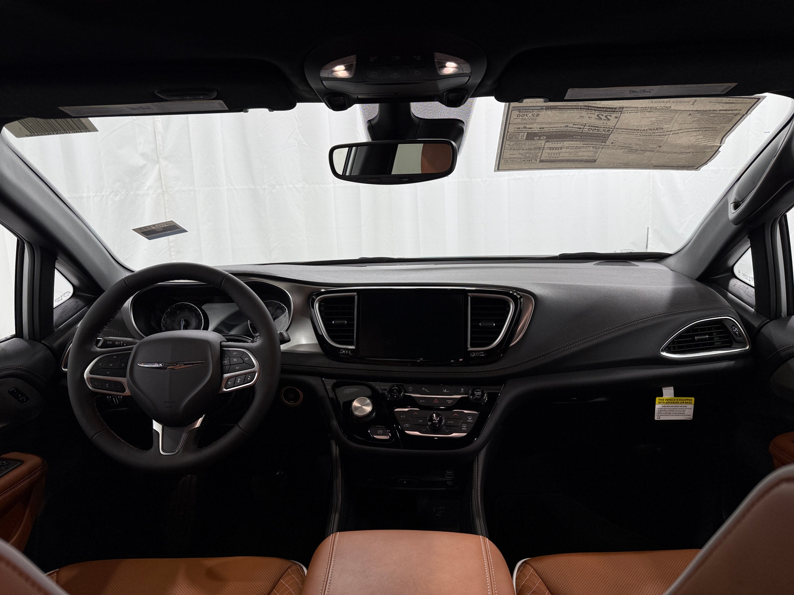 Thumbnail: 2026 Chrysler Pacifica - 2