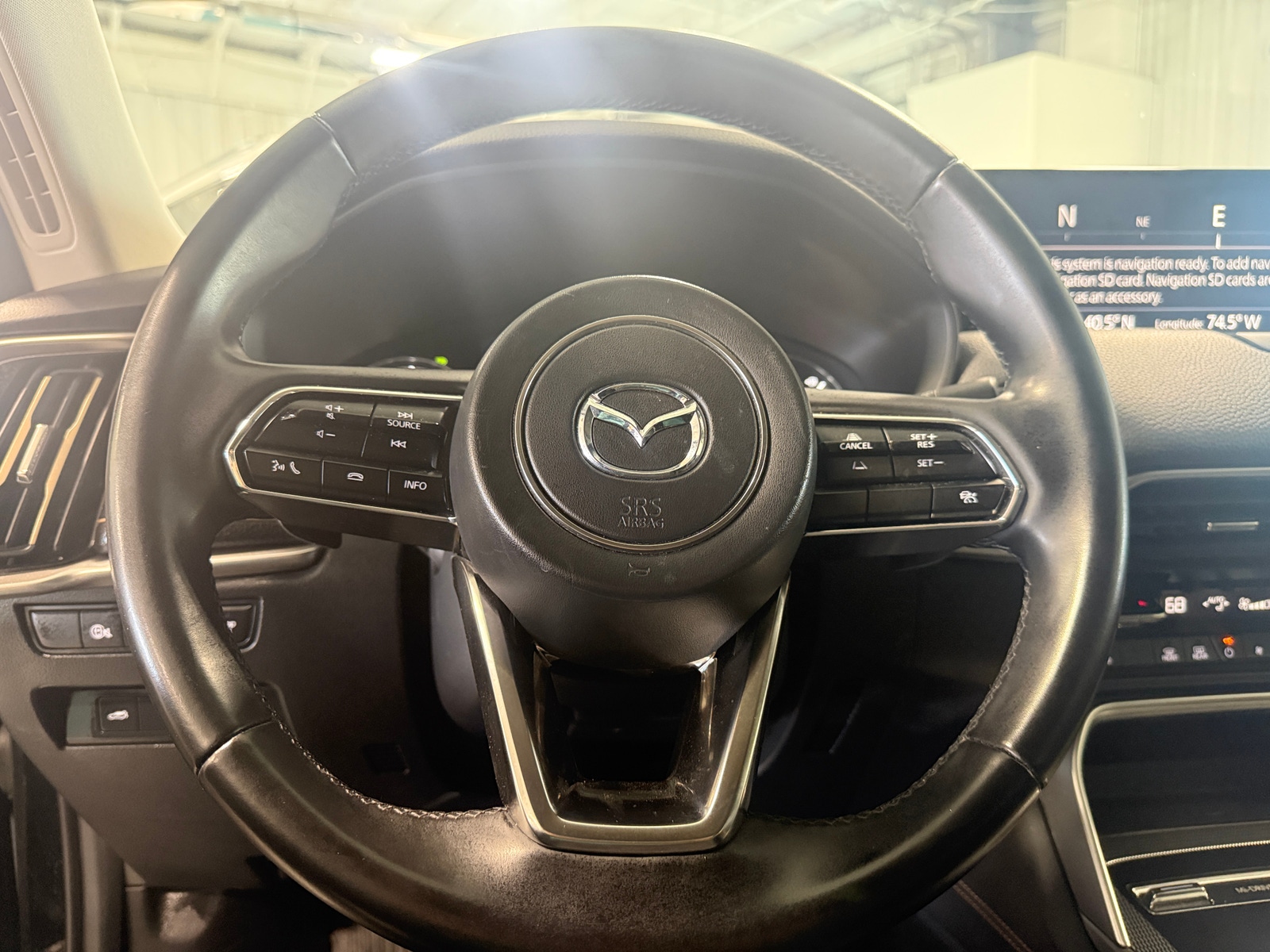 Thumbnail: 2025 Mazda CX-70 - 4