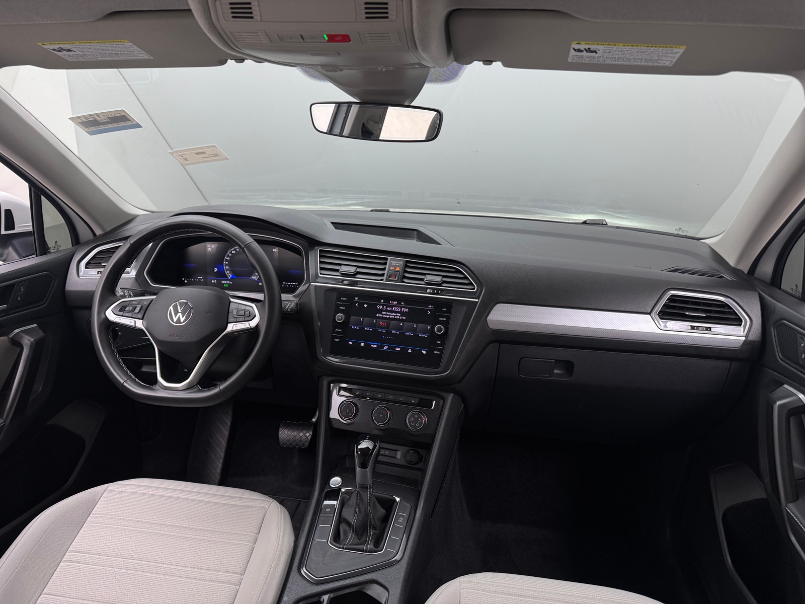 Thumbnail: 2024 Volkswagen Tiguan - 3