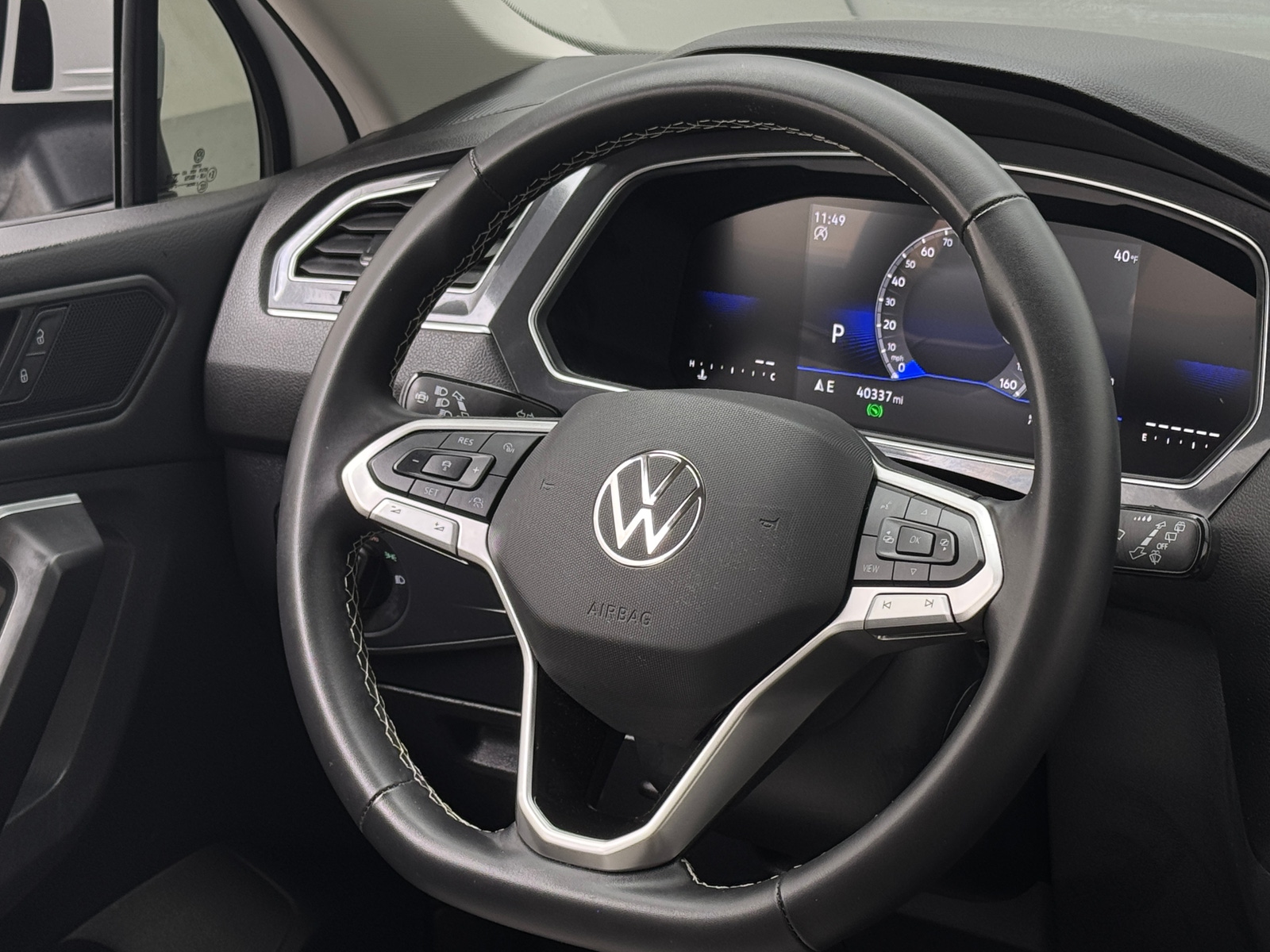 Thumbnail: 2024 Volkswagen Tiguan - 5