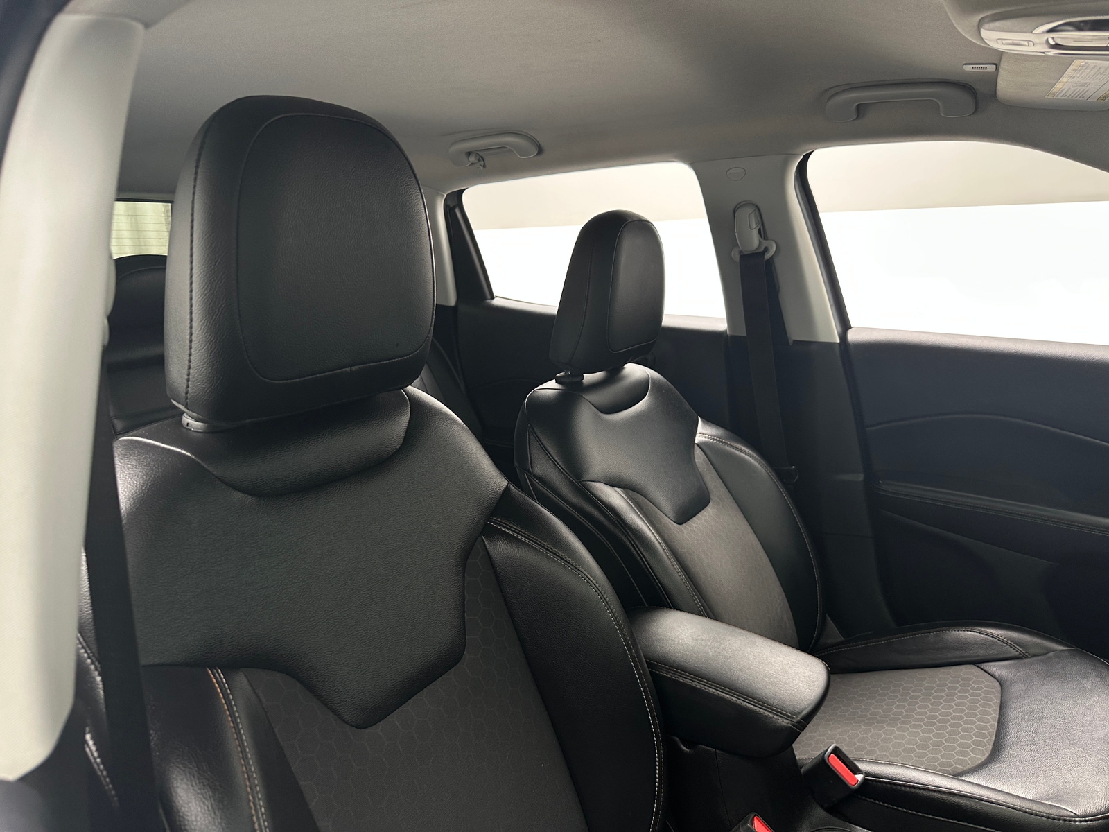 Thumbnail: 2017 Jeep Compass - 2