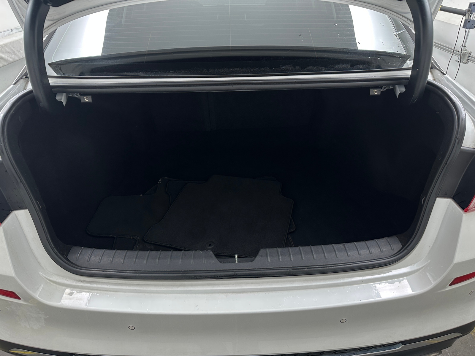 Thumbnail: 2020 Kia Optima - 7