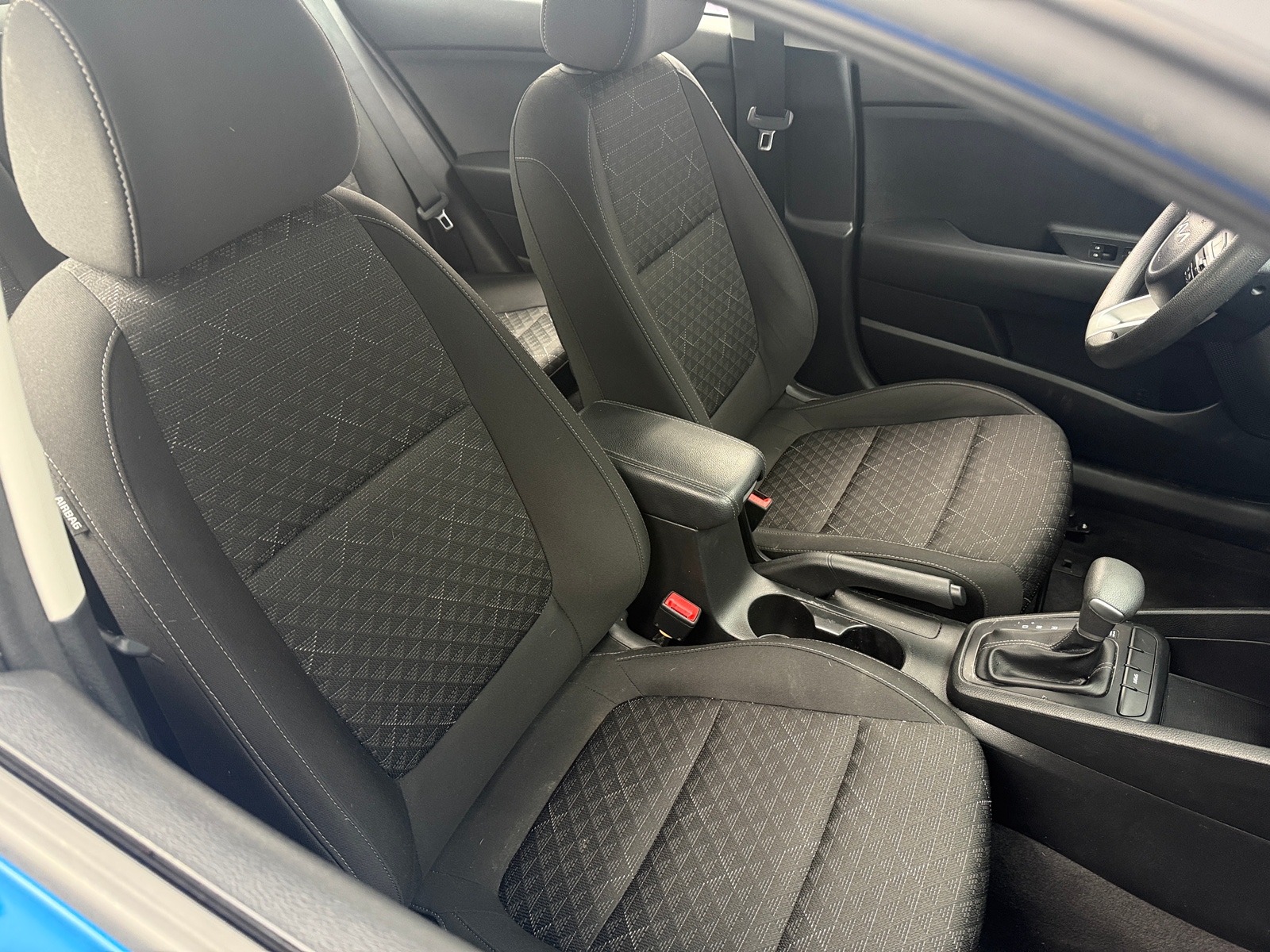 Thumbnail: 2023 Kia Rio - 2