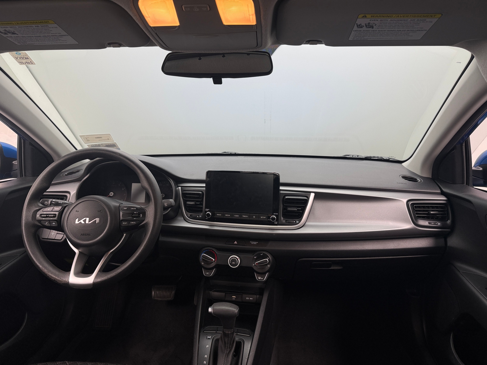 Thumbnail: 2023 Kia Rio - 3