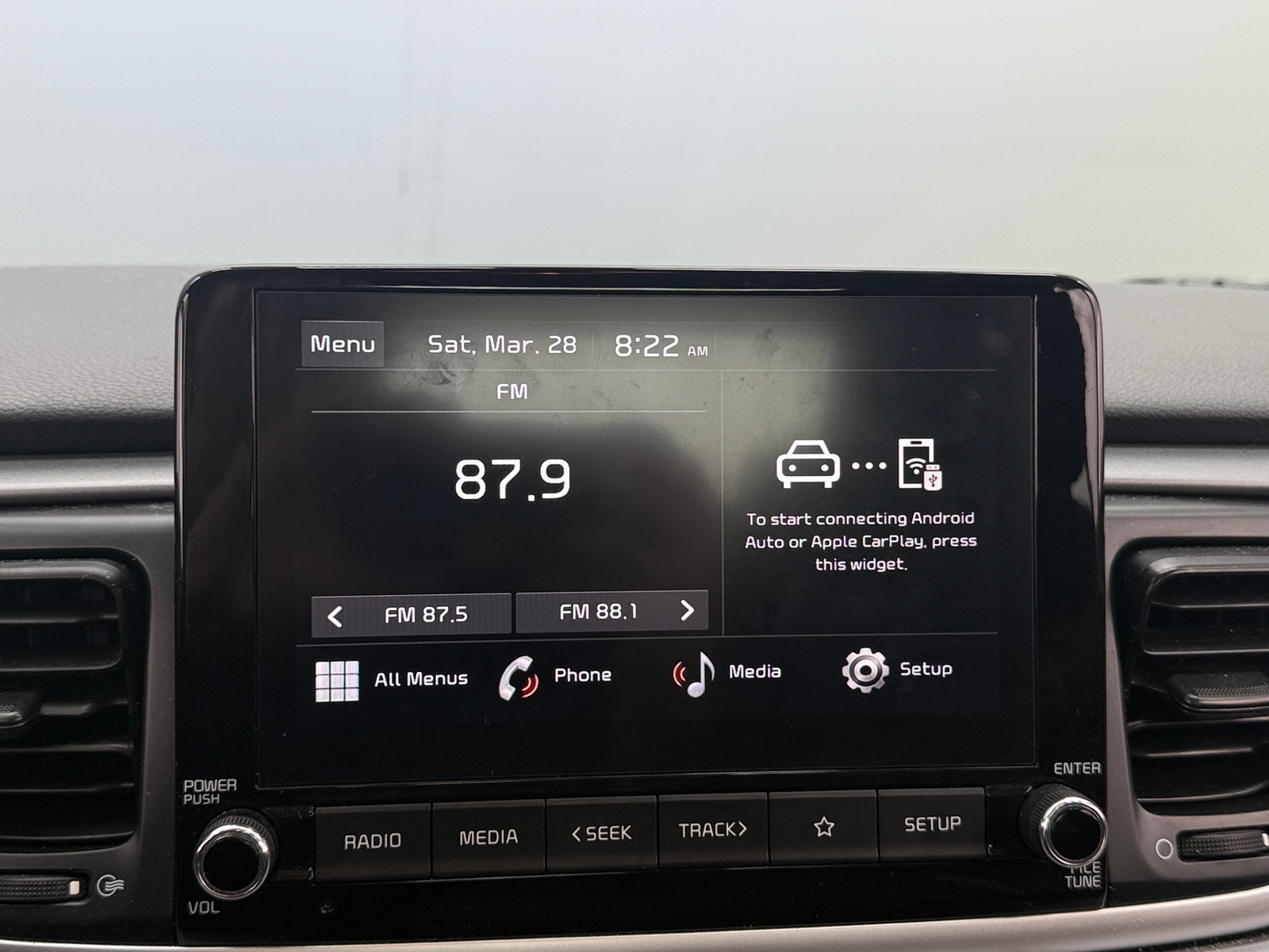 Thumbnail: 2023 Kia Rio - 4