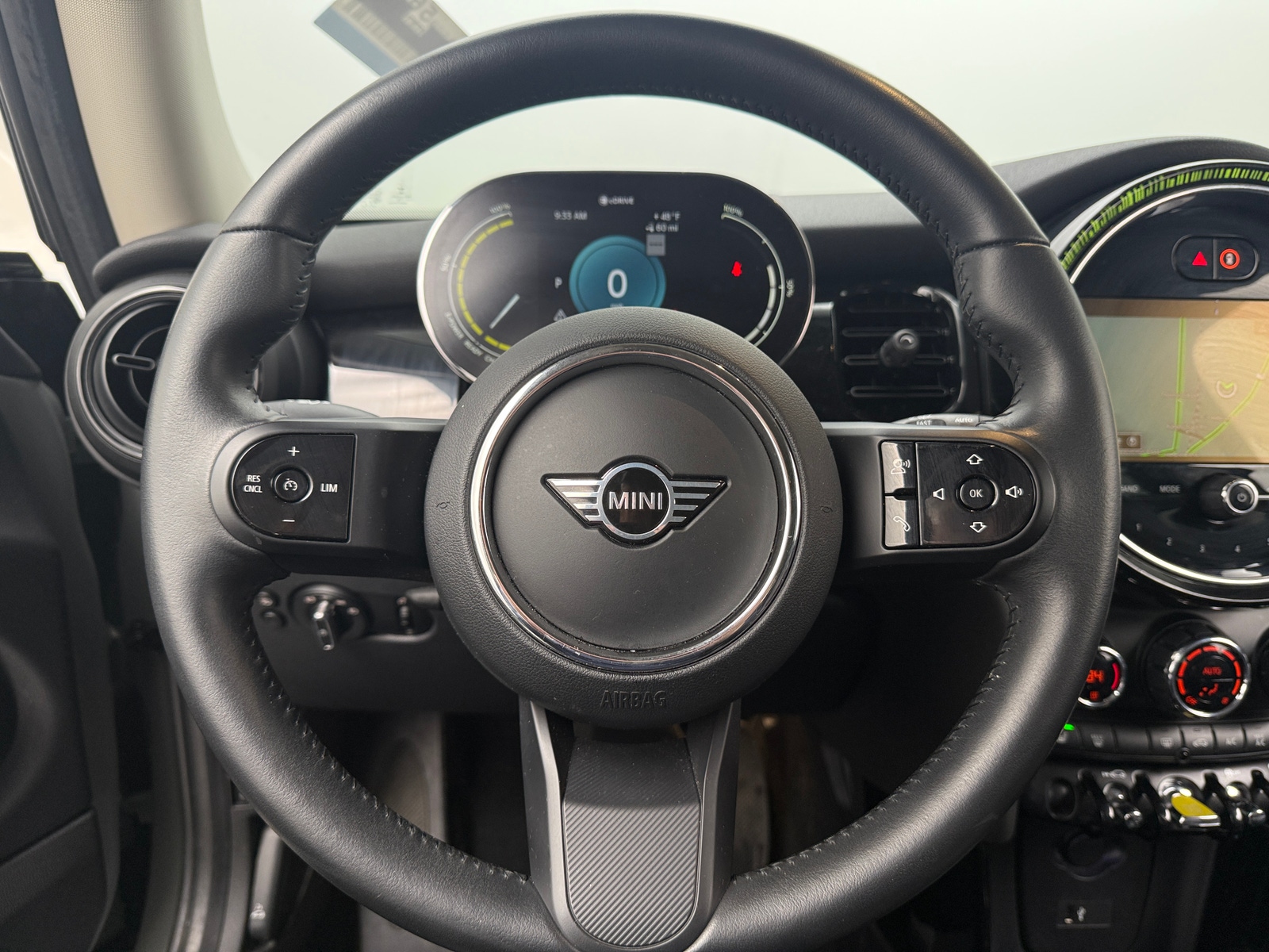 Thumbnail: 2023 MINI Cooper Hardtop - 4