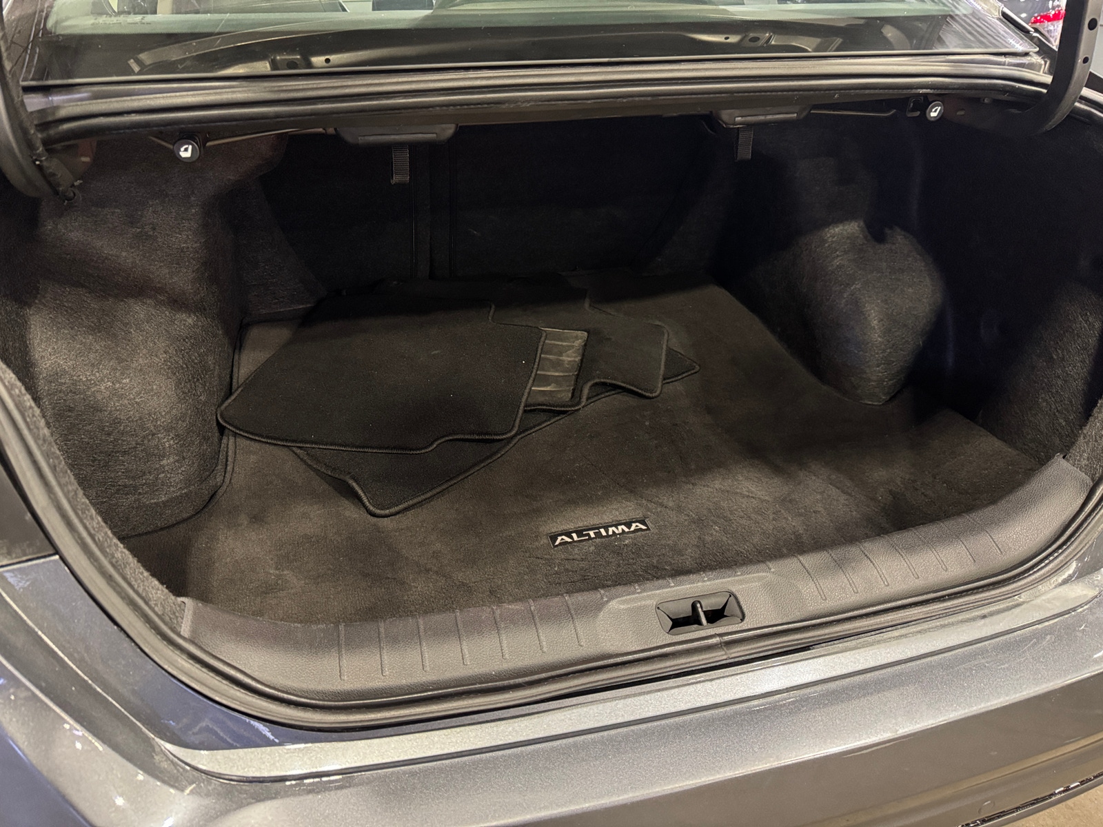 Thumbnail: 2025 Nissan Altima - 7