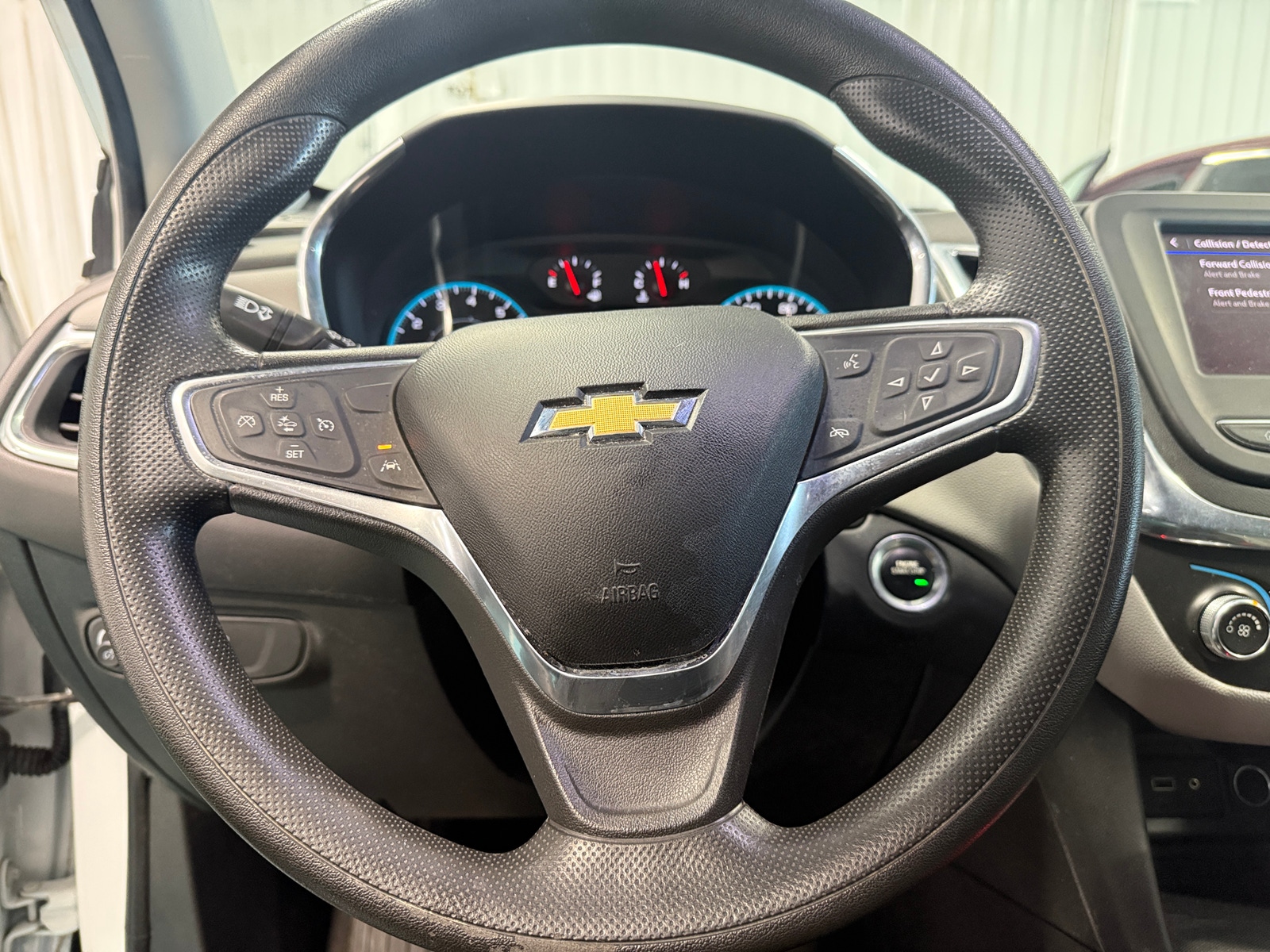 Thumbnail: 2020 Chevrolet Equinox - 5