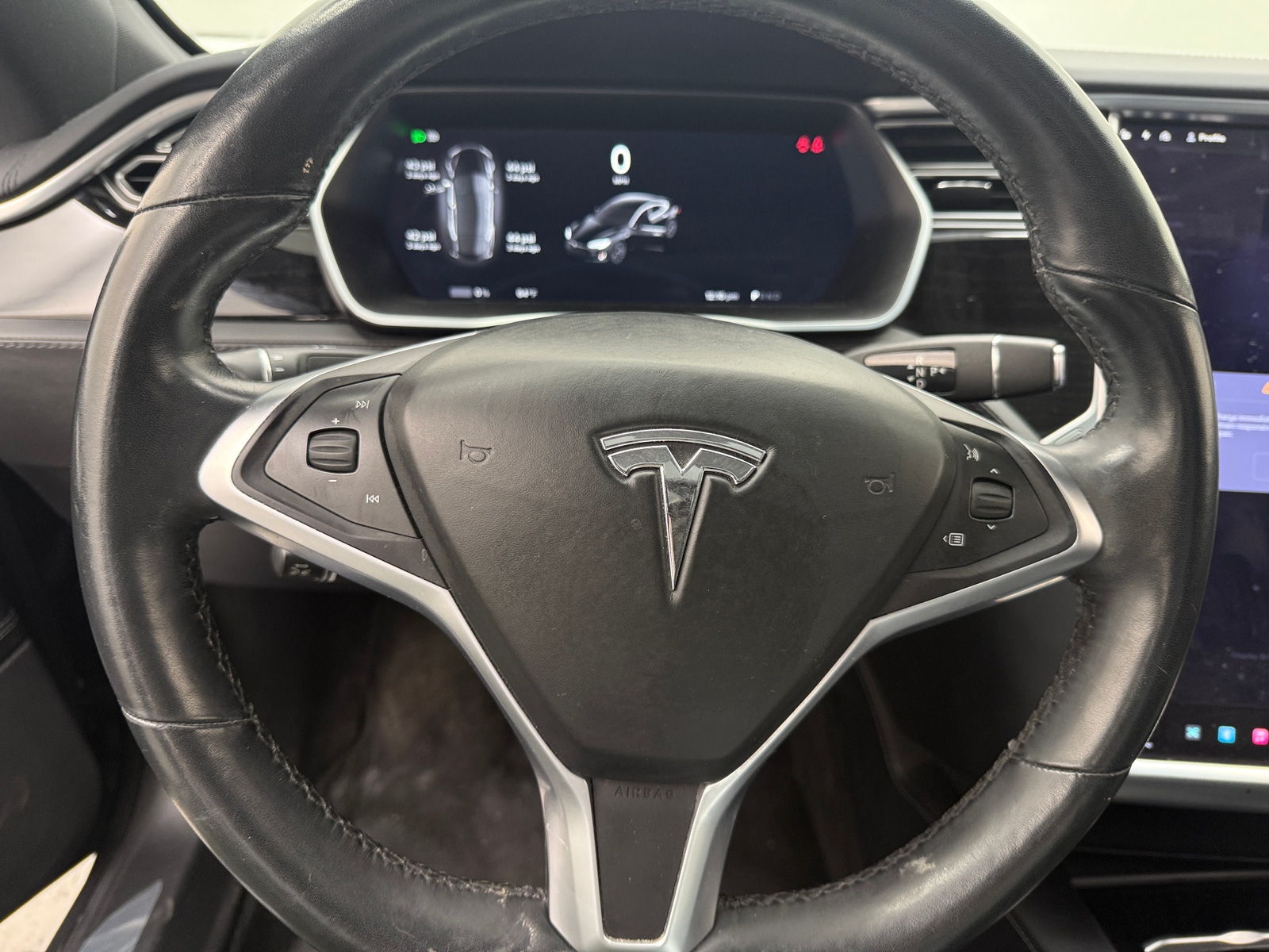 Thumbnail: 2017 Tesla Model S - 4