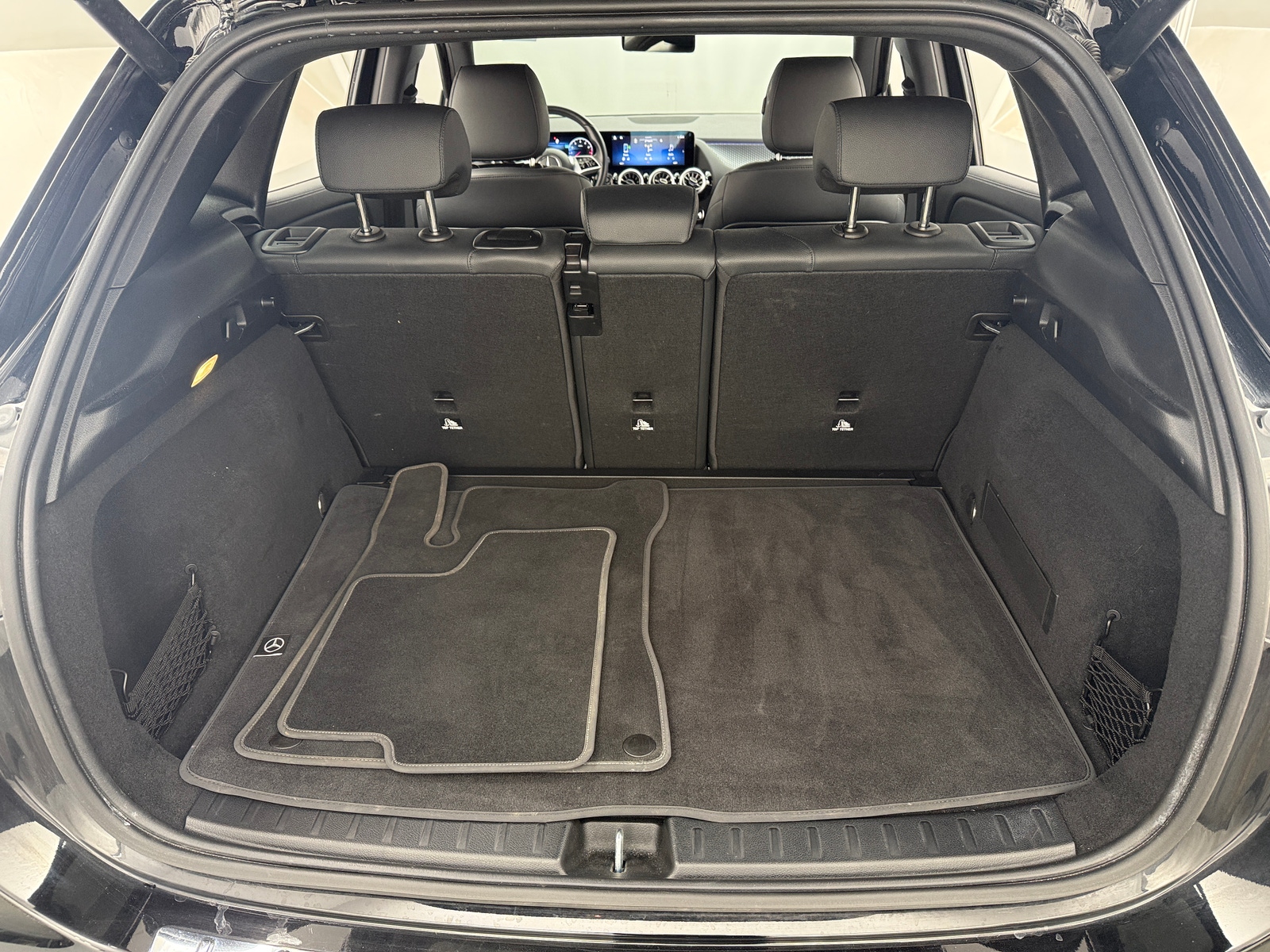 Thumbnail: 2025 Mercedes-Benz GLA - 6