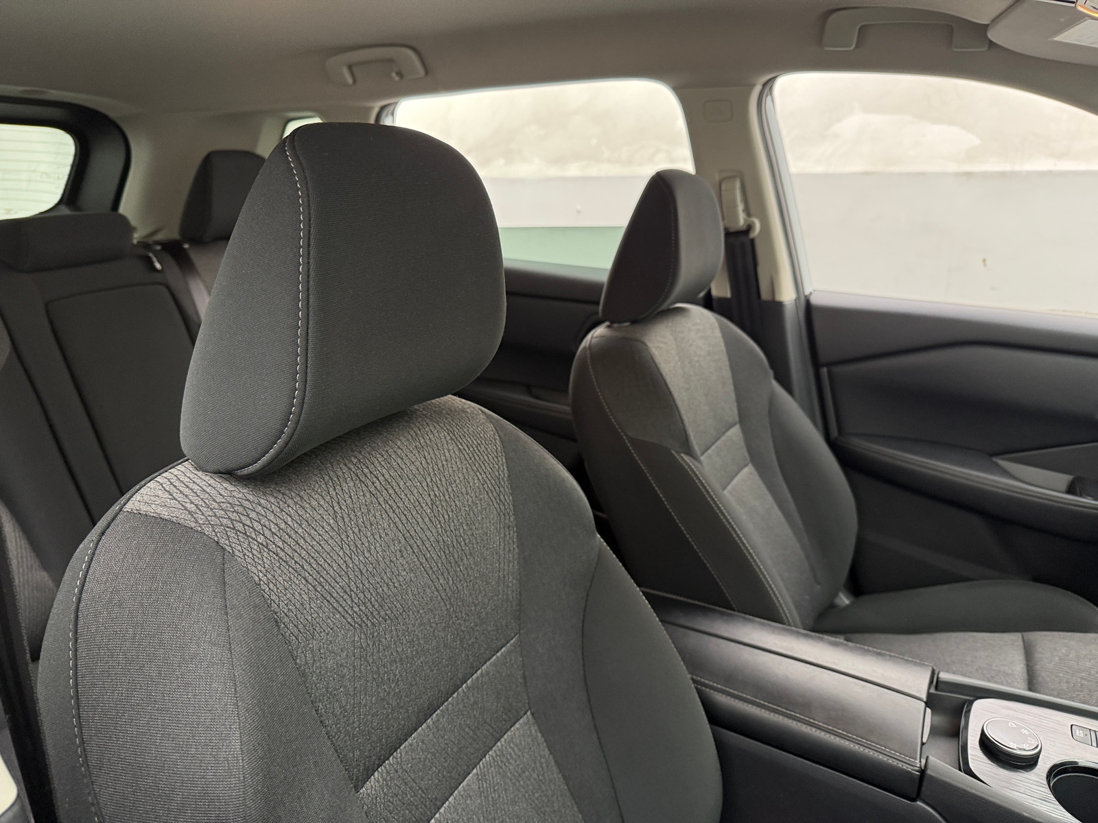 Thumbnail: 2025 Nissan Rogue - 2