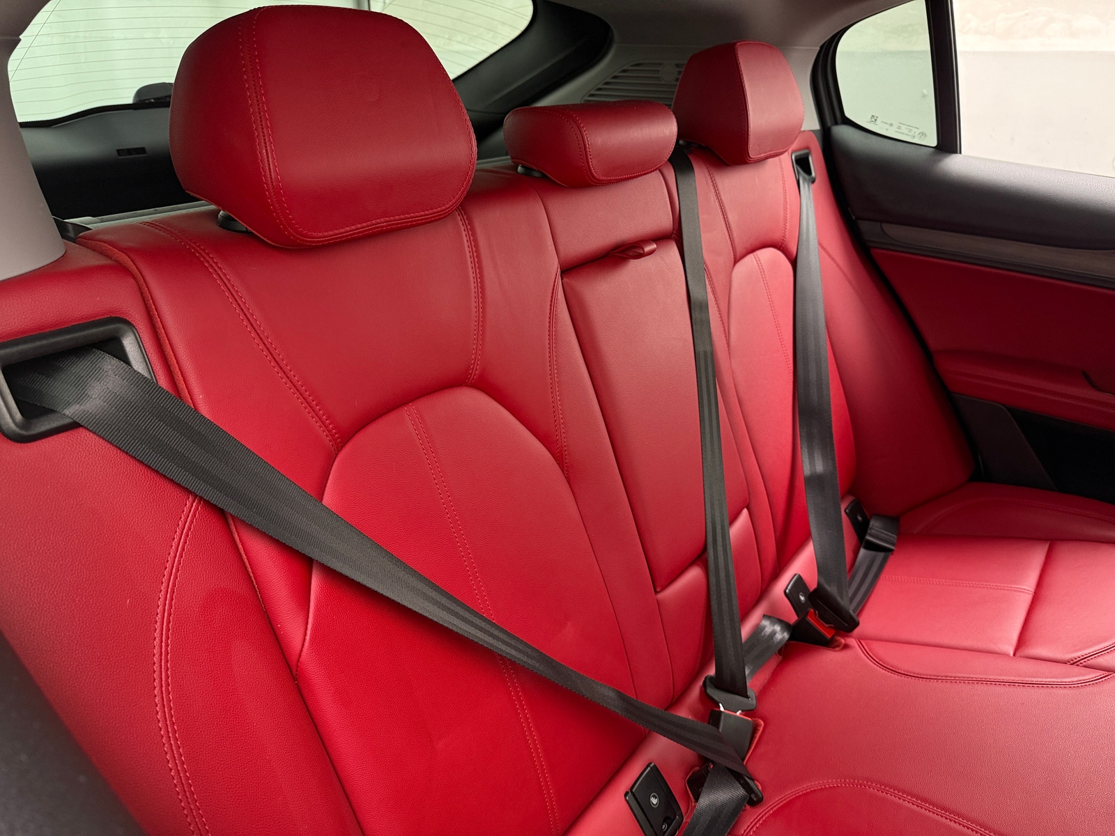 Thumbnail: 2021 Alfa Romeo Stelvio - 5