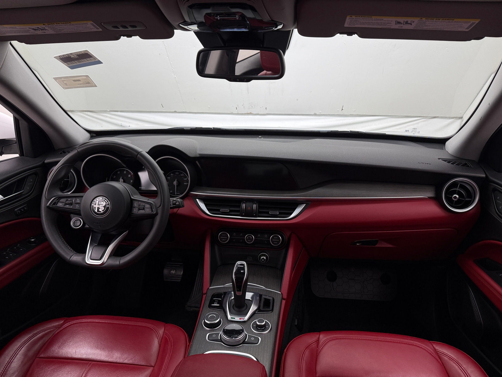 Thumbnail: 2021 Alfa Romeo Stelvio - 2