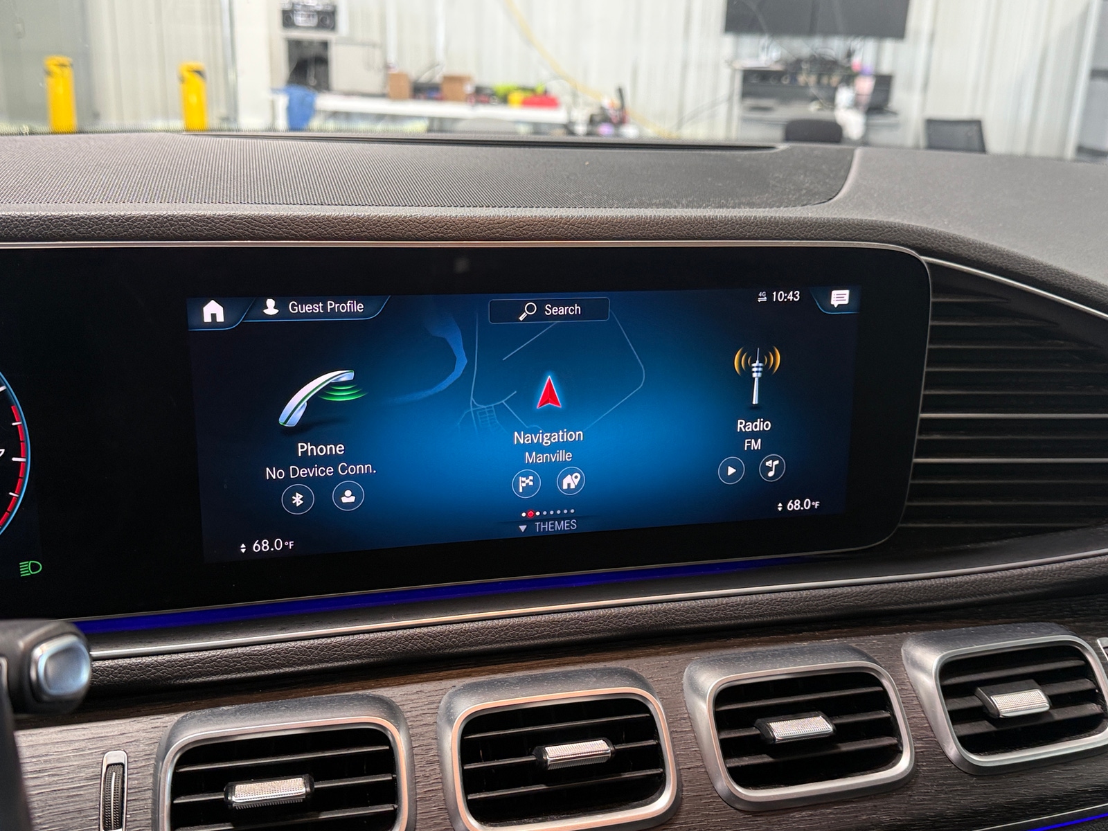 Thumbnail: 2020 Mercedes-Benz GLE - 3