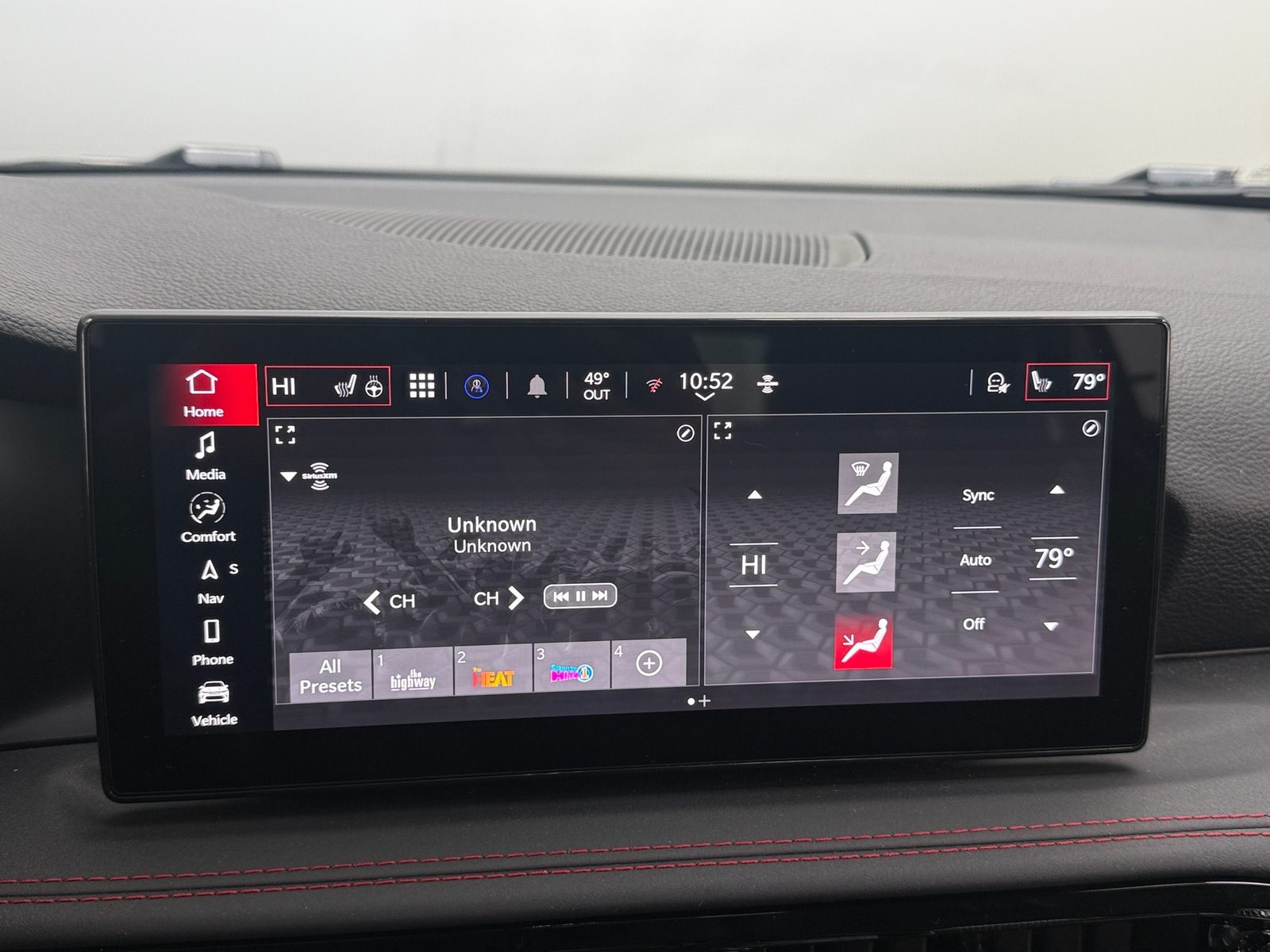 Thumbnail: 2023 Dodge Hornet - 3