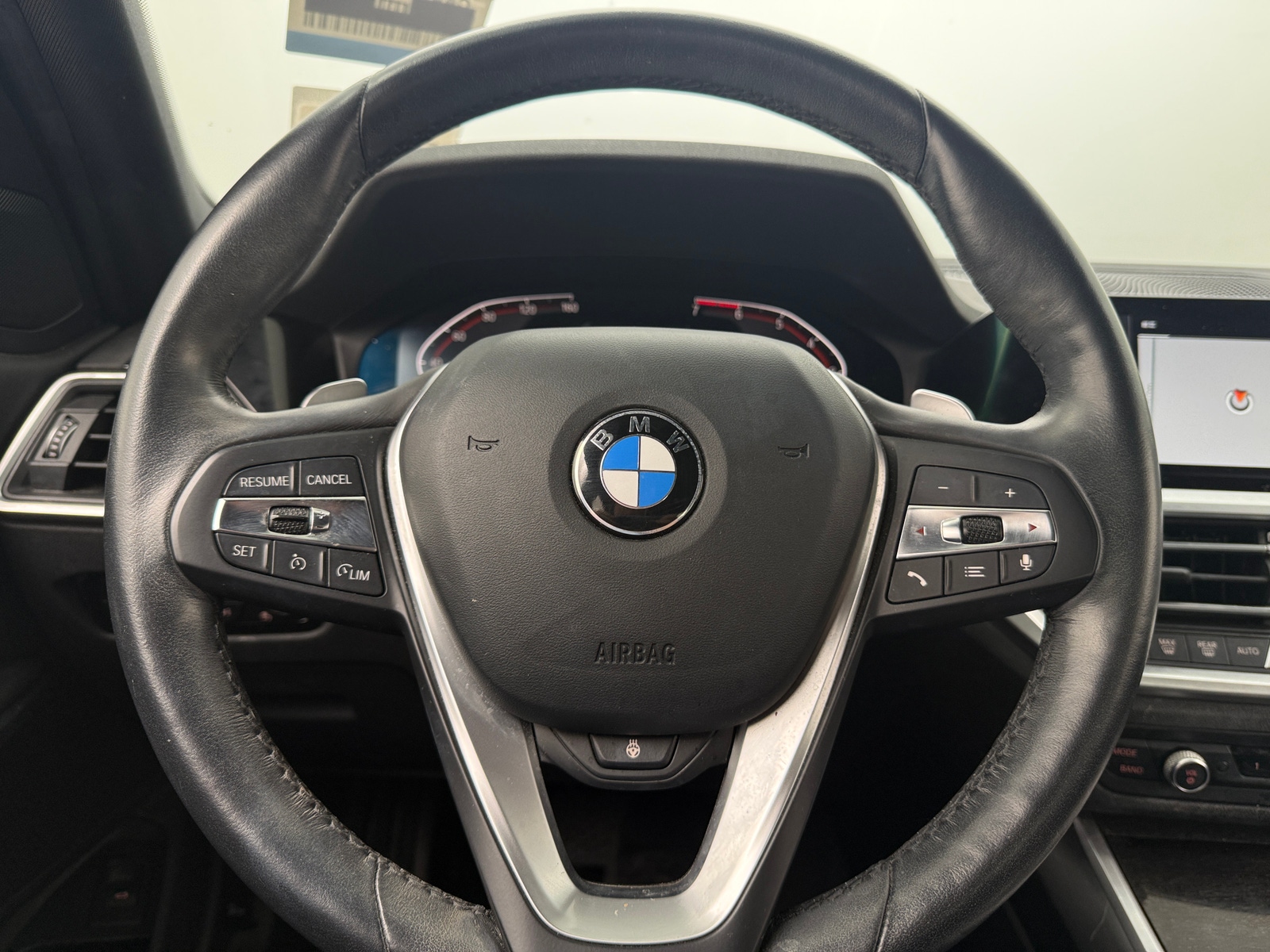 Thumbnail: 2020 BMW 3 Series - 4