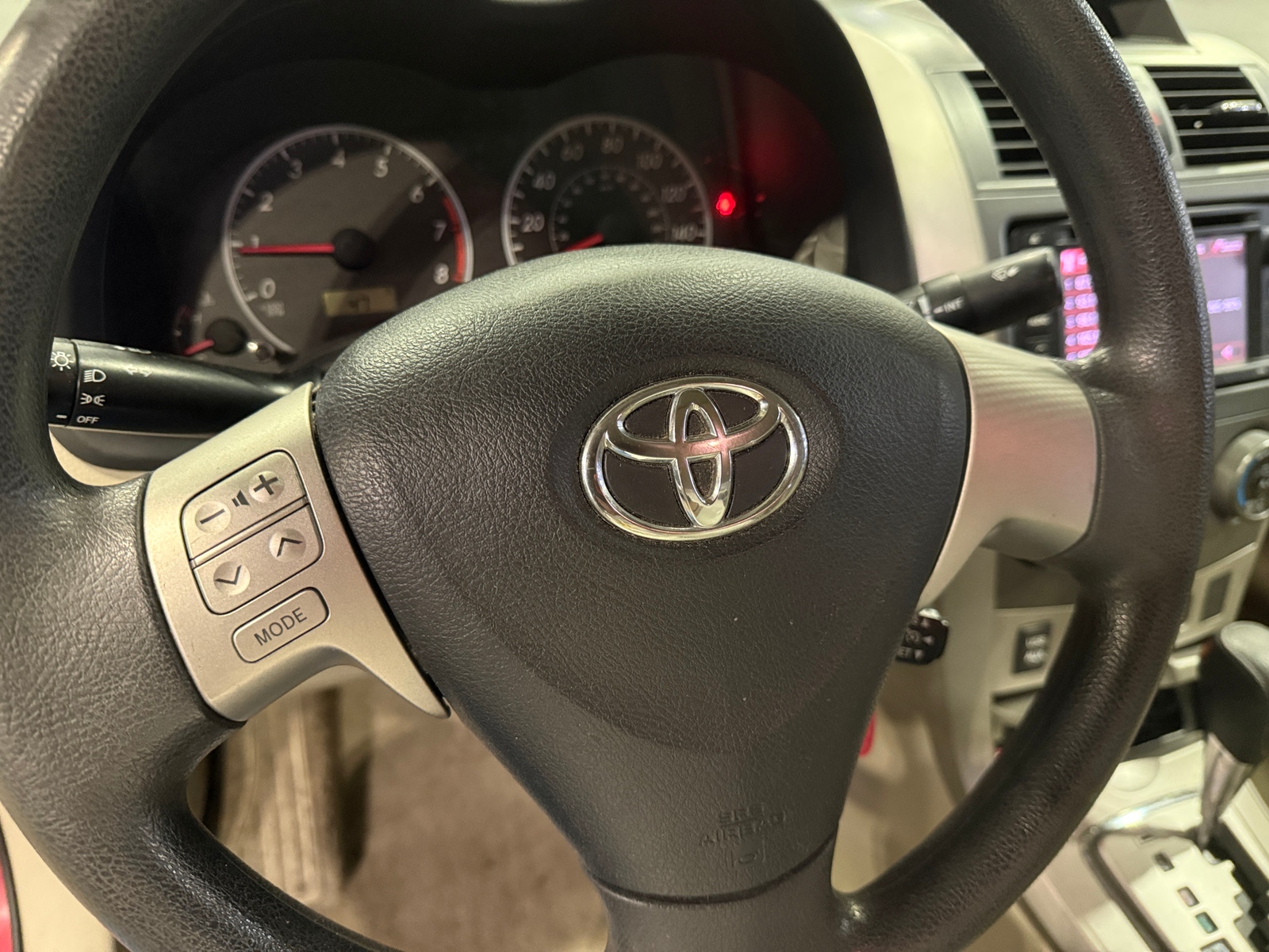 Thumbnail: 2013 Toyota Corolla - 5