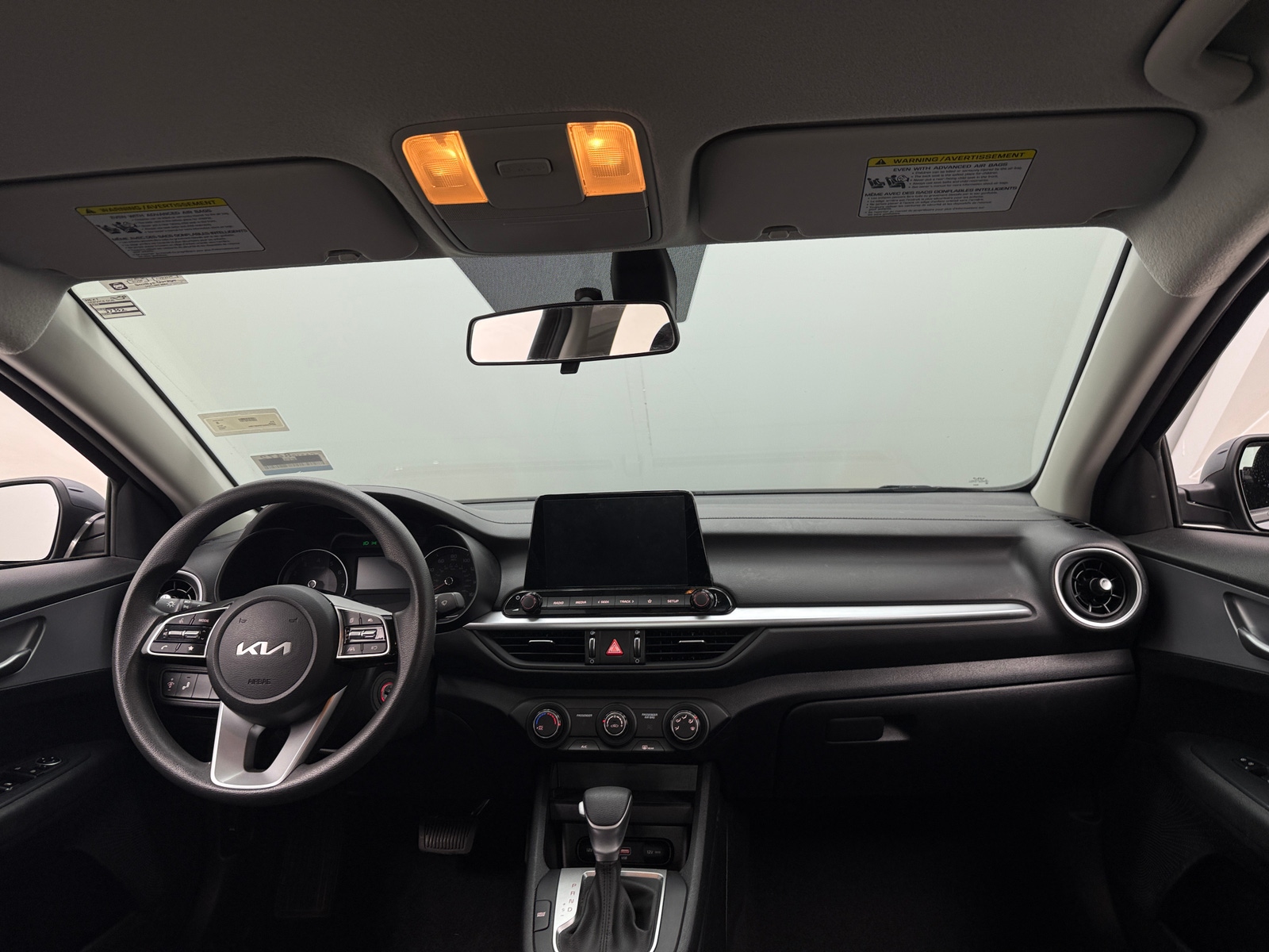 Thumbnail: 2023 Kia Forte - 3