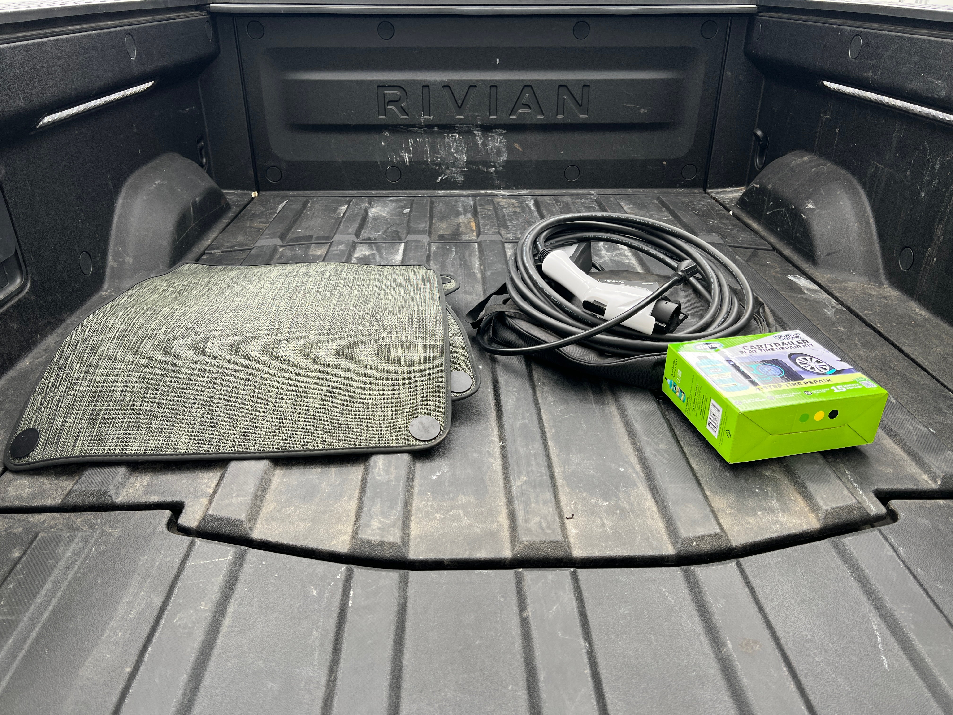 Used 2025 Rivian R1T Adventure with VIN 7FCTGBAA4SN035636 for sale in Auburn, WA