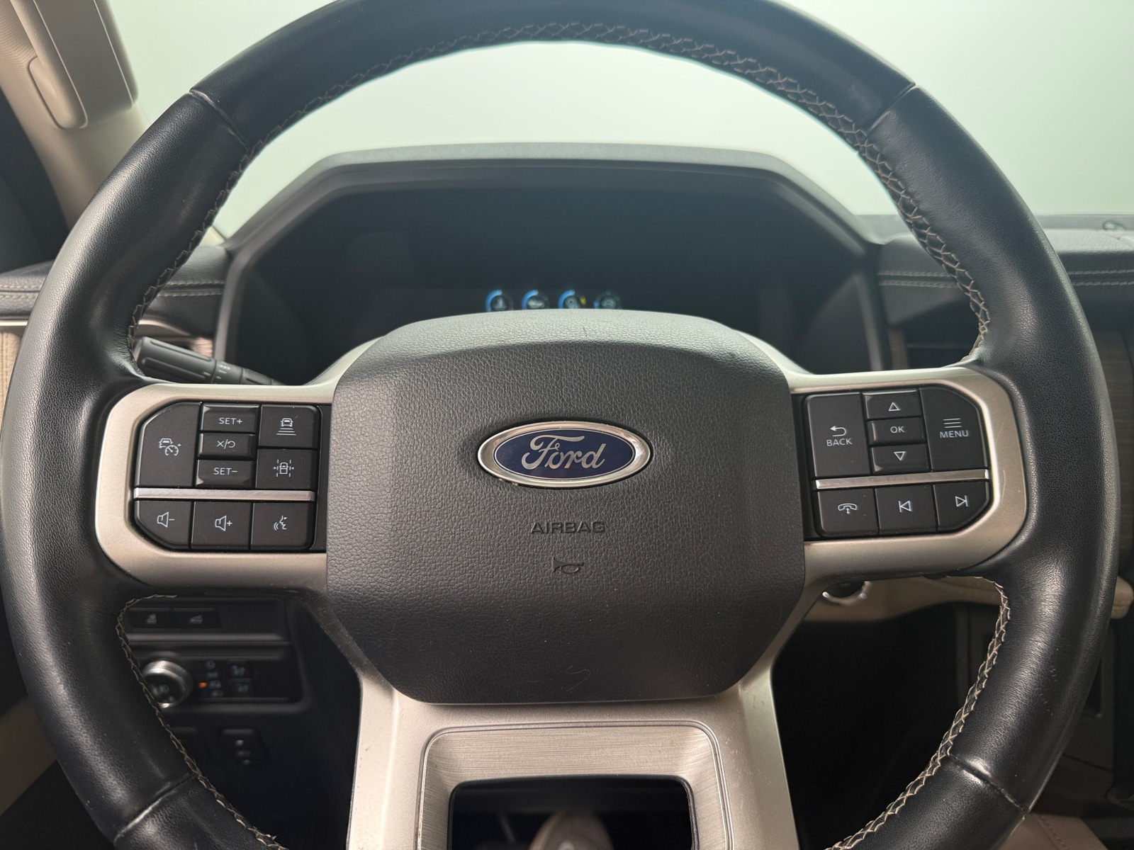 Thumbnail: 2022 Ford Expedition - 4