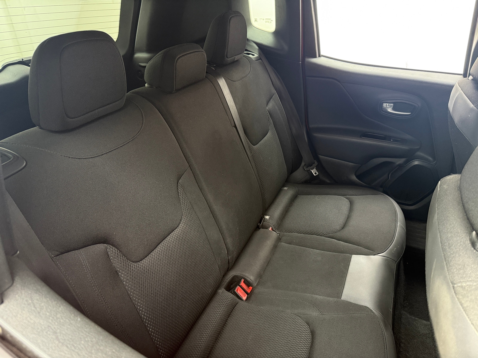 Thumbnail: 2019 Jeep Renegade - 6