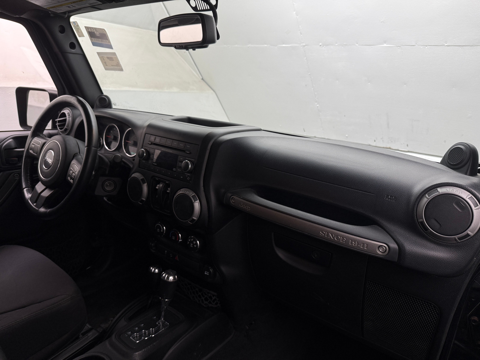 Thumbnail: 2013 Jeep Wrangler - 3