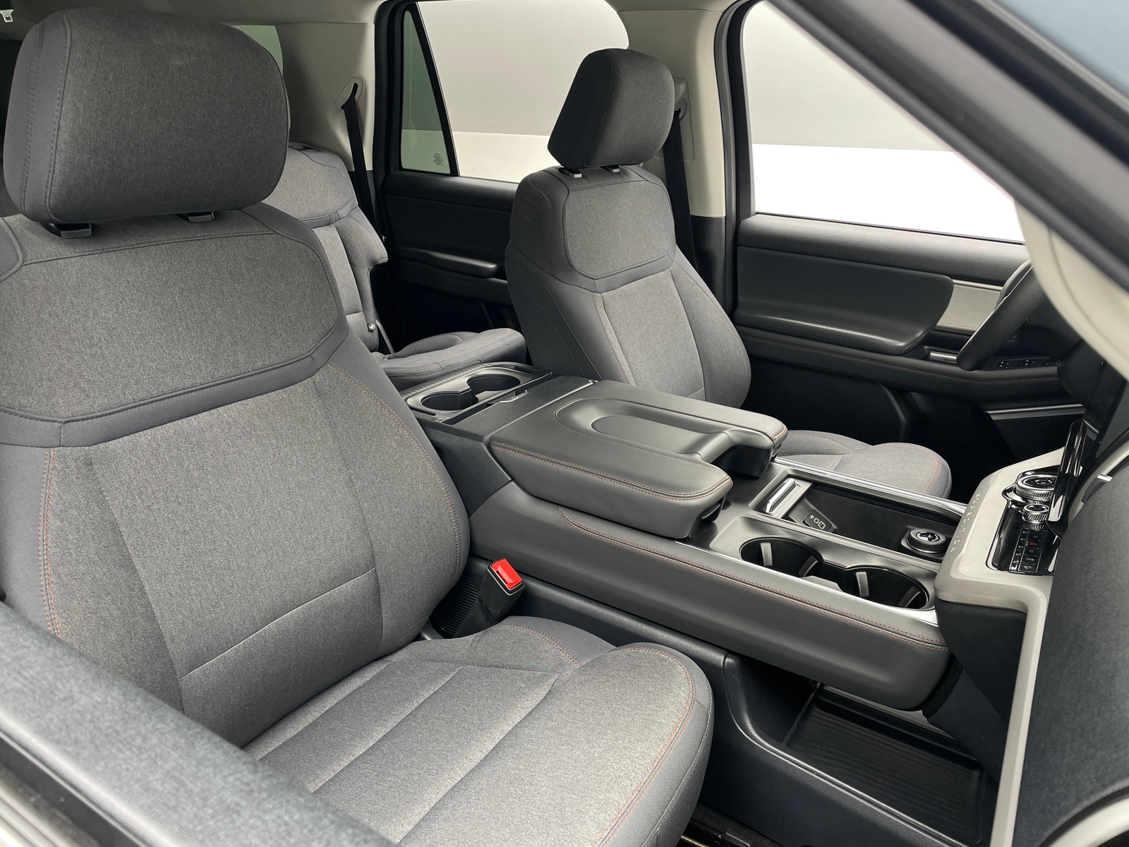 Thumbnail: 2025 Ford Expedition MAX - 2