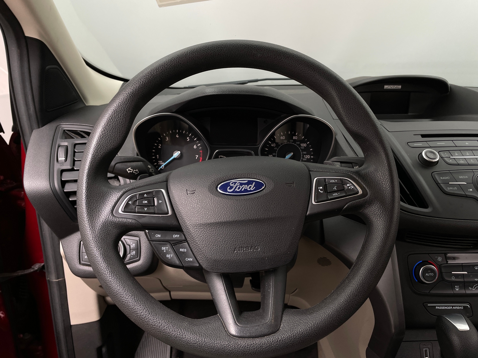 Thumbnail: 2017 Ford Escape - 5