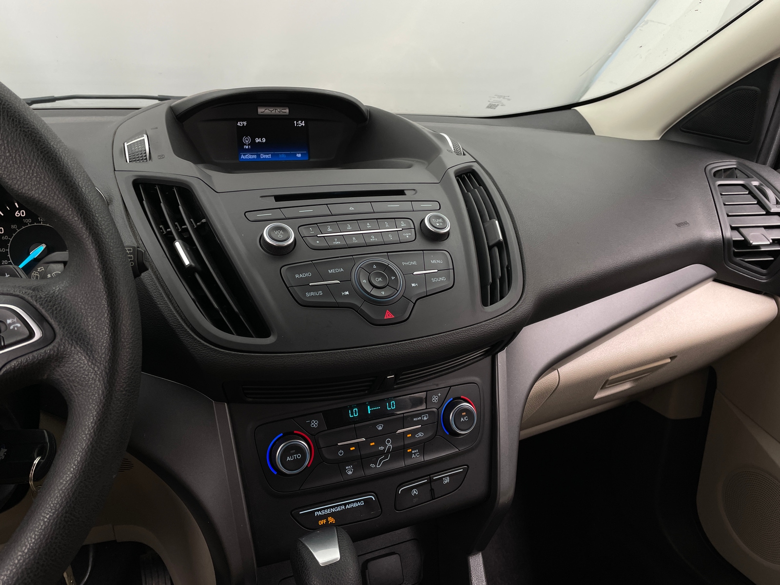 Thumbnail: 2017 Ford Escape - 4