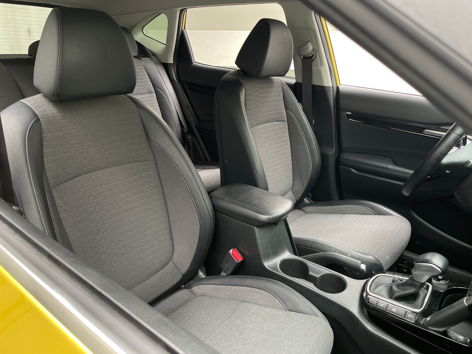 Thumbnail: 2023 Kia Seltos - 2