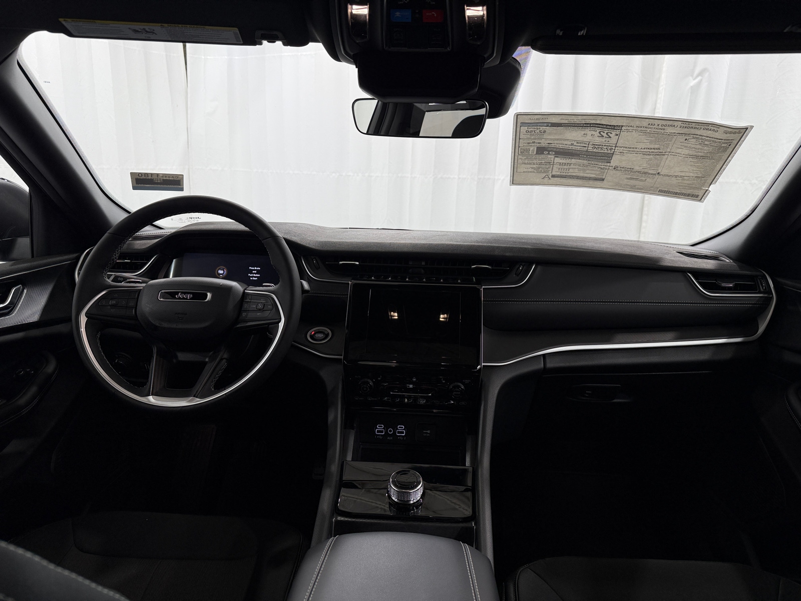 Thumbnail: 2026 Jeep Grand Cherokee - 3