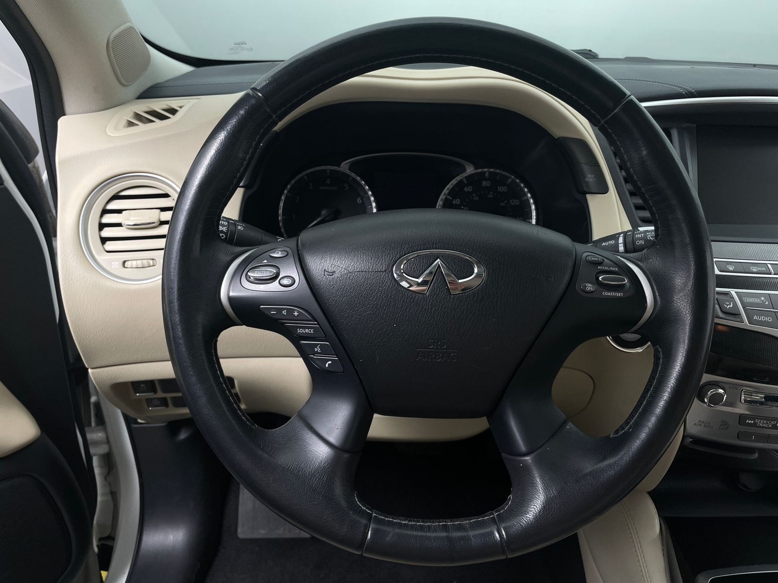 Thumbnail: 2018 INFINITI QX60 - 4