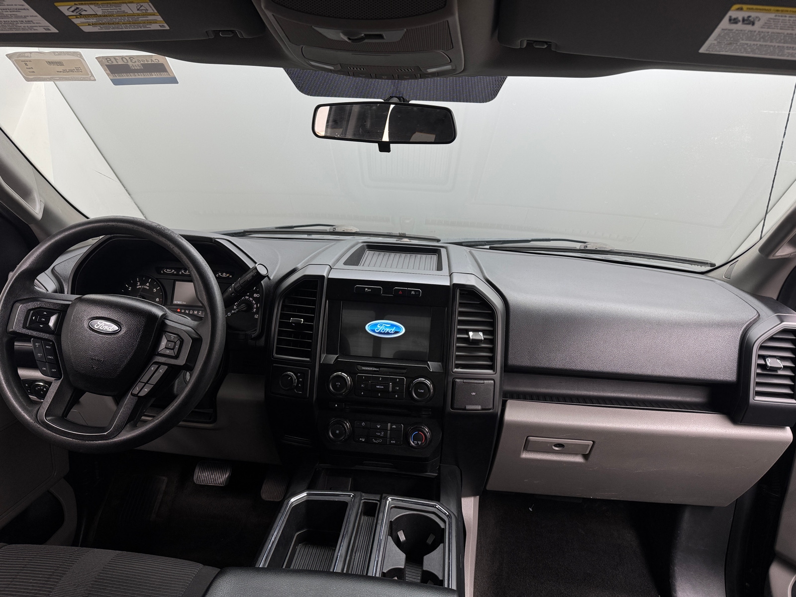 Thumbnail: 2017 Ford Econoline - 3