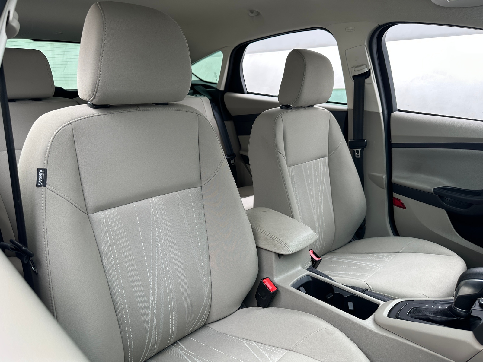 Thumbnail: 2017 Ford Focus - 2