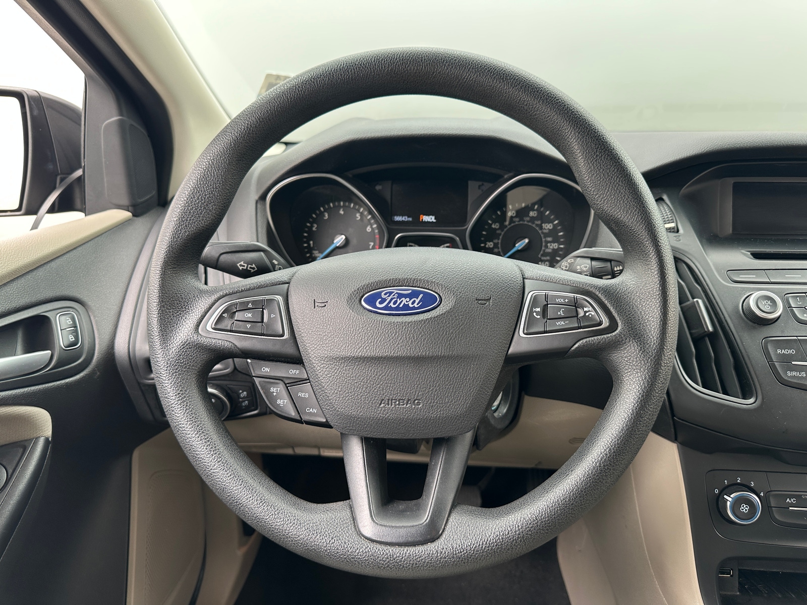 Thumbnail: 2017 Ford Focus - 5