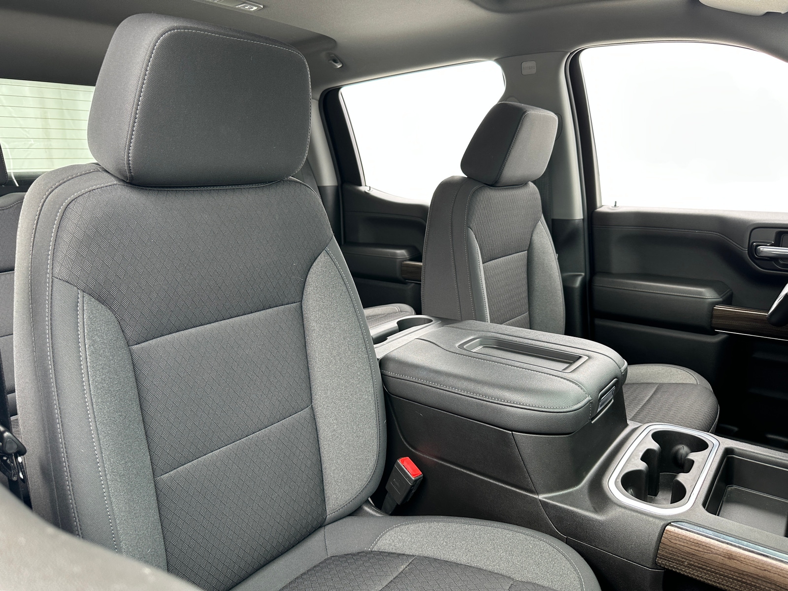 Thumbnail: 2022 Chevrolet Silverado 1500 - 2